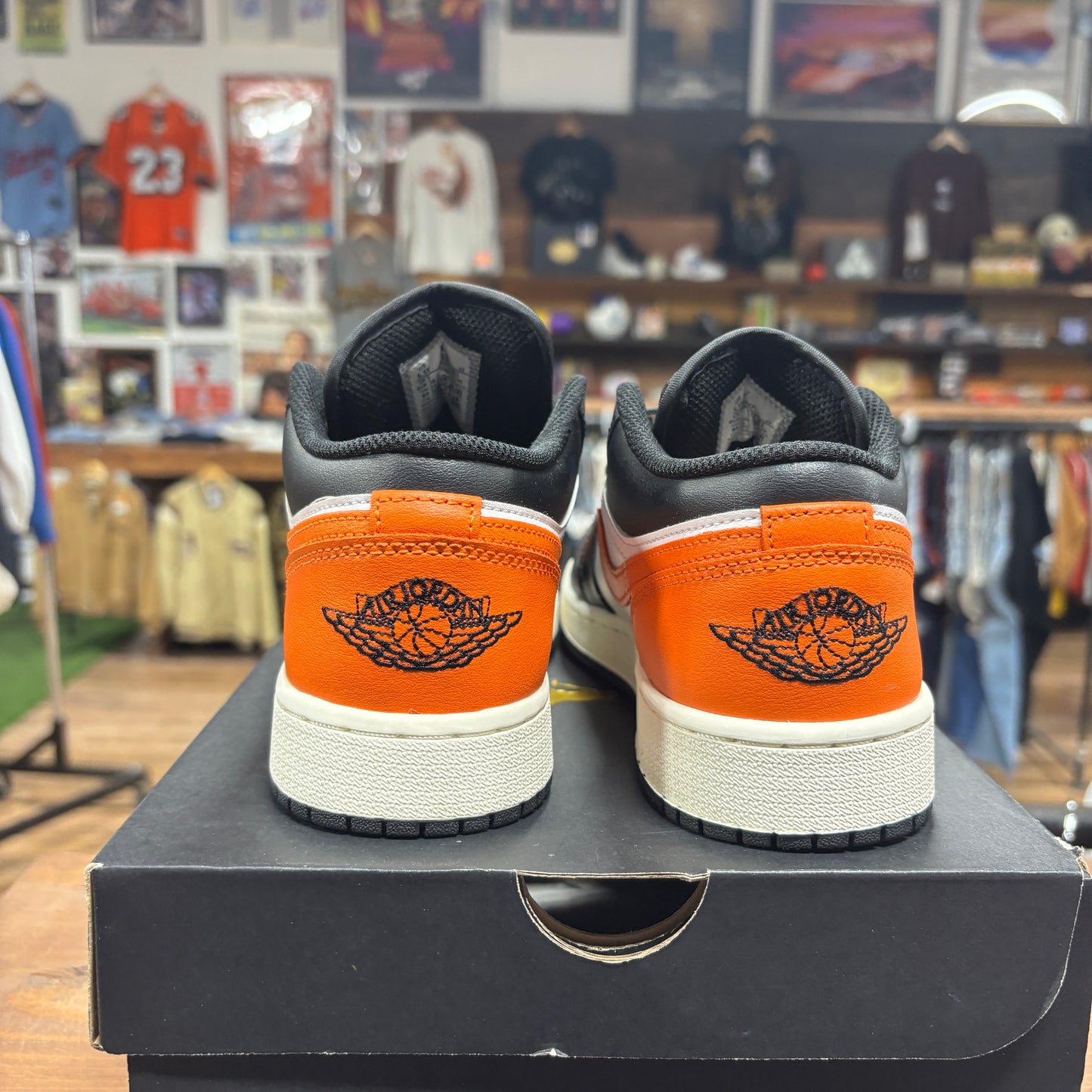 Jordan 1 Low 'Shattered Backboard Alternate' Size 5.5Y