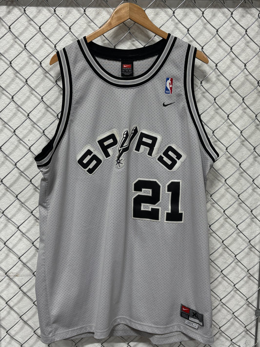 Vintage Nike San Antonio Spurs #21 Tim Duncan Jersey Size XL