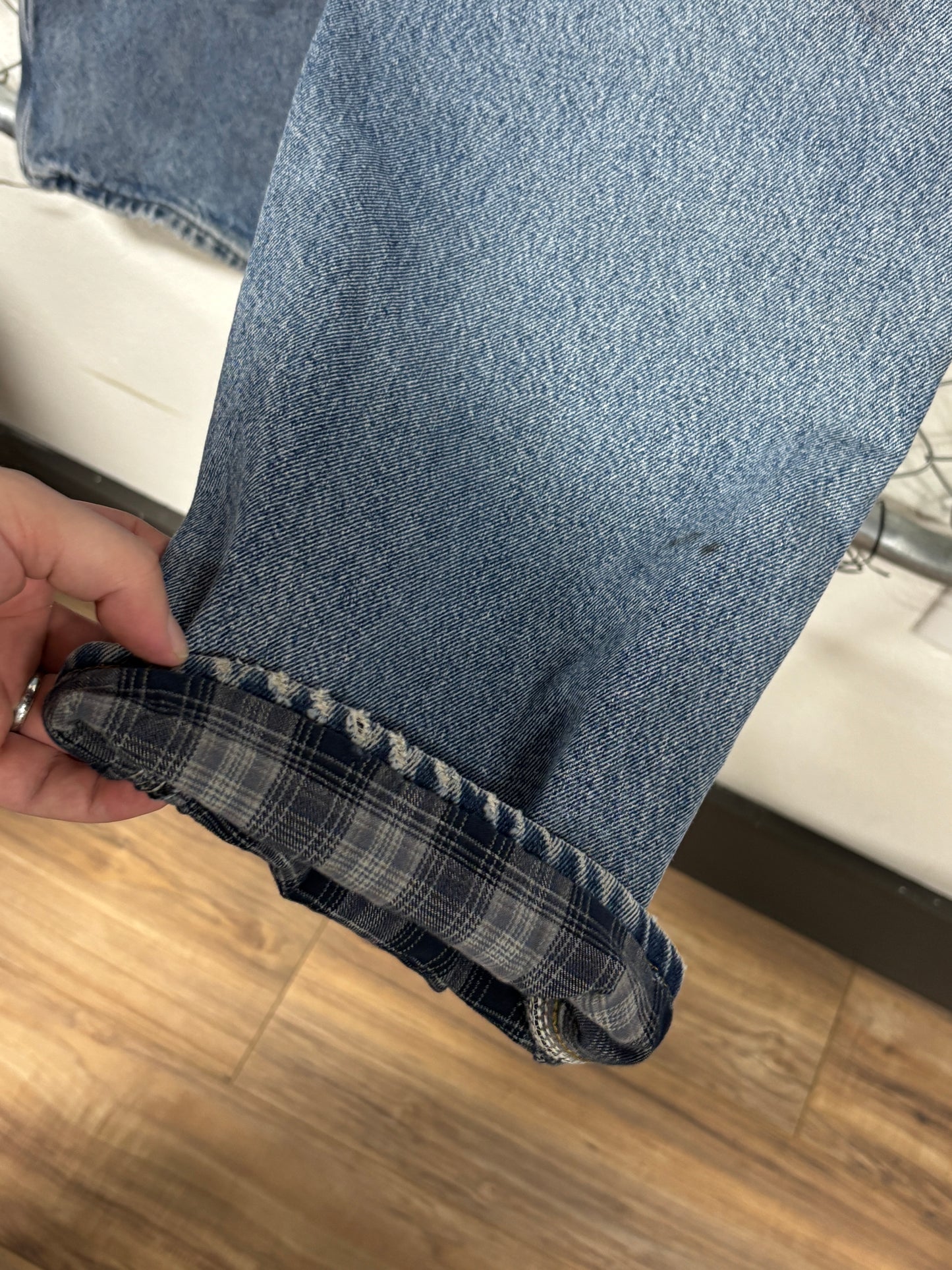 Vintage Carhartt Blanket Lined Dungaree Fit Denim Jeans Size 34x32