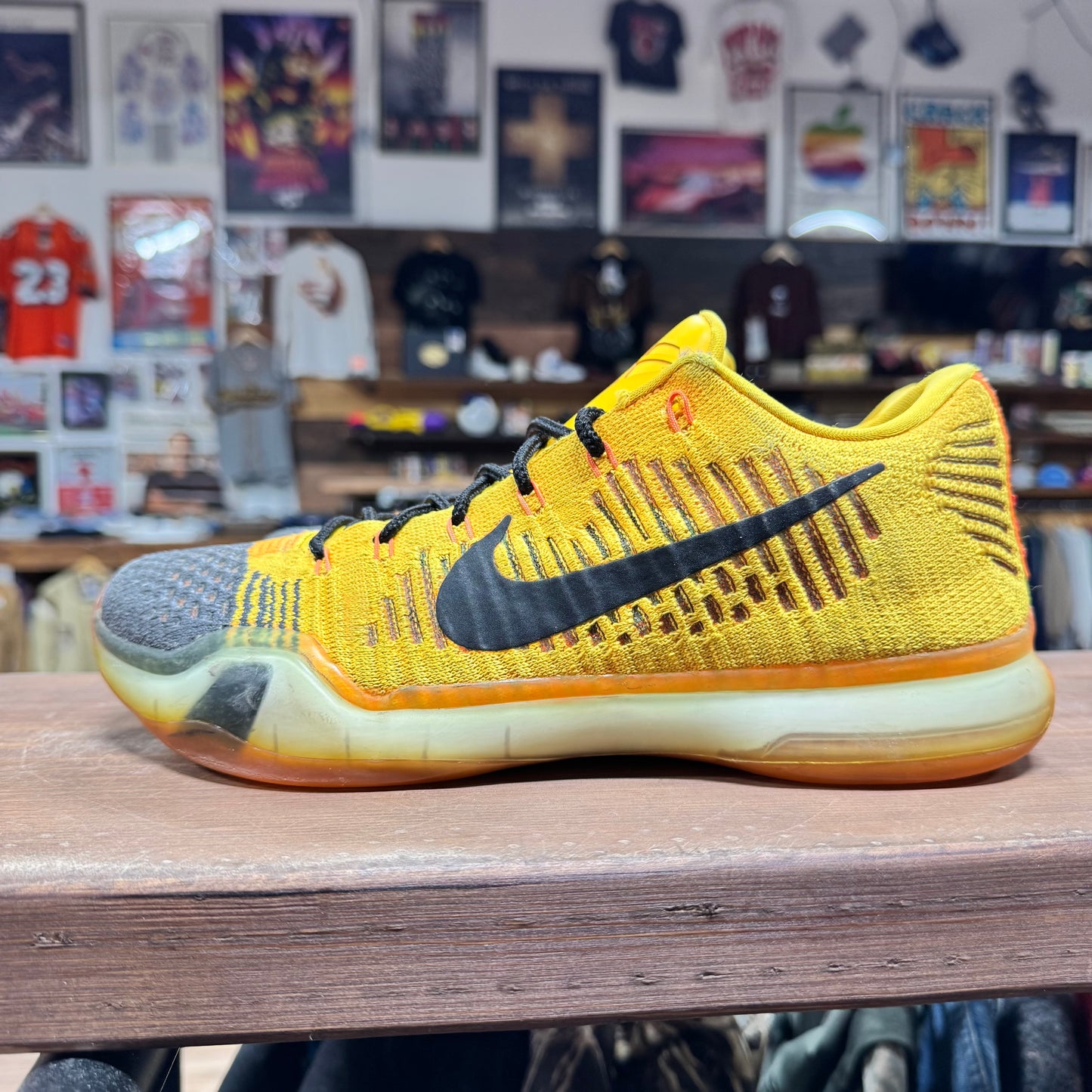 Nike Kobe 10 'Rivalry' Size 8
