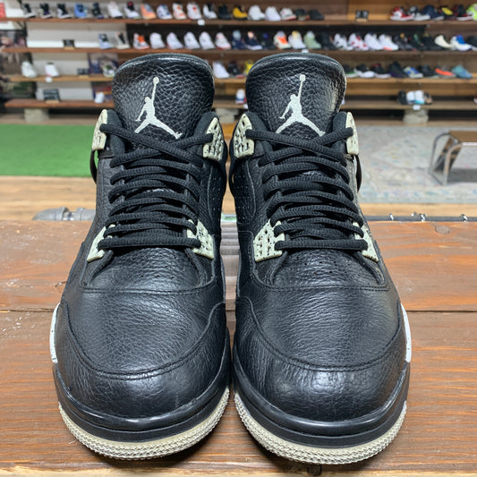 Jordan 4 'Oreo' Size 10