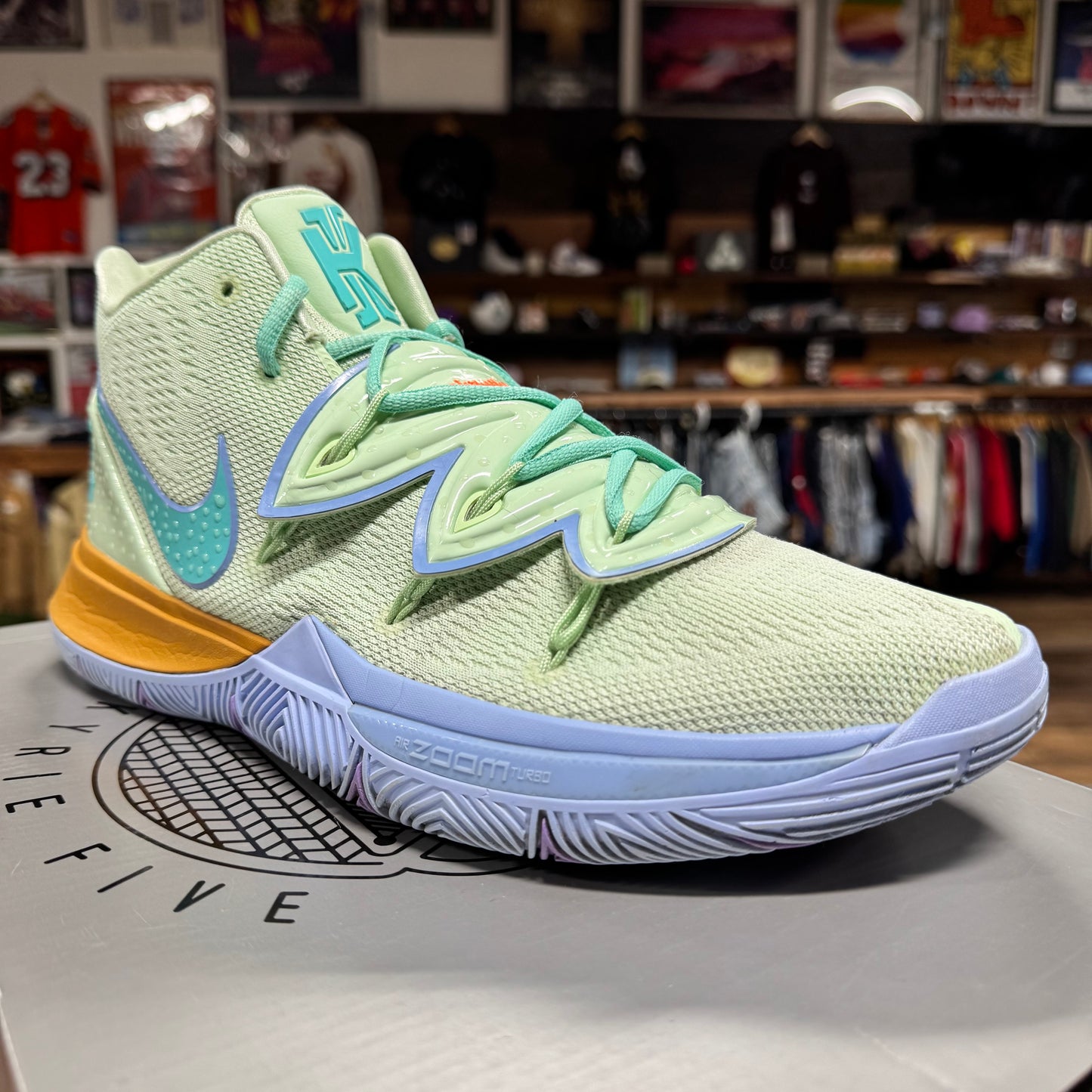Nike Kyrie 5 'Squidward' Size 12