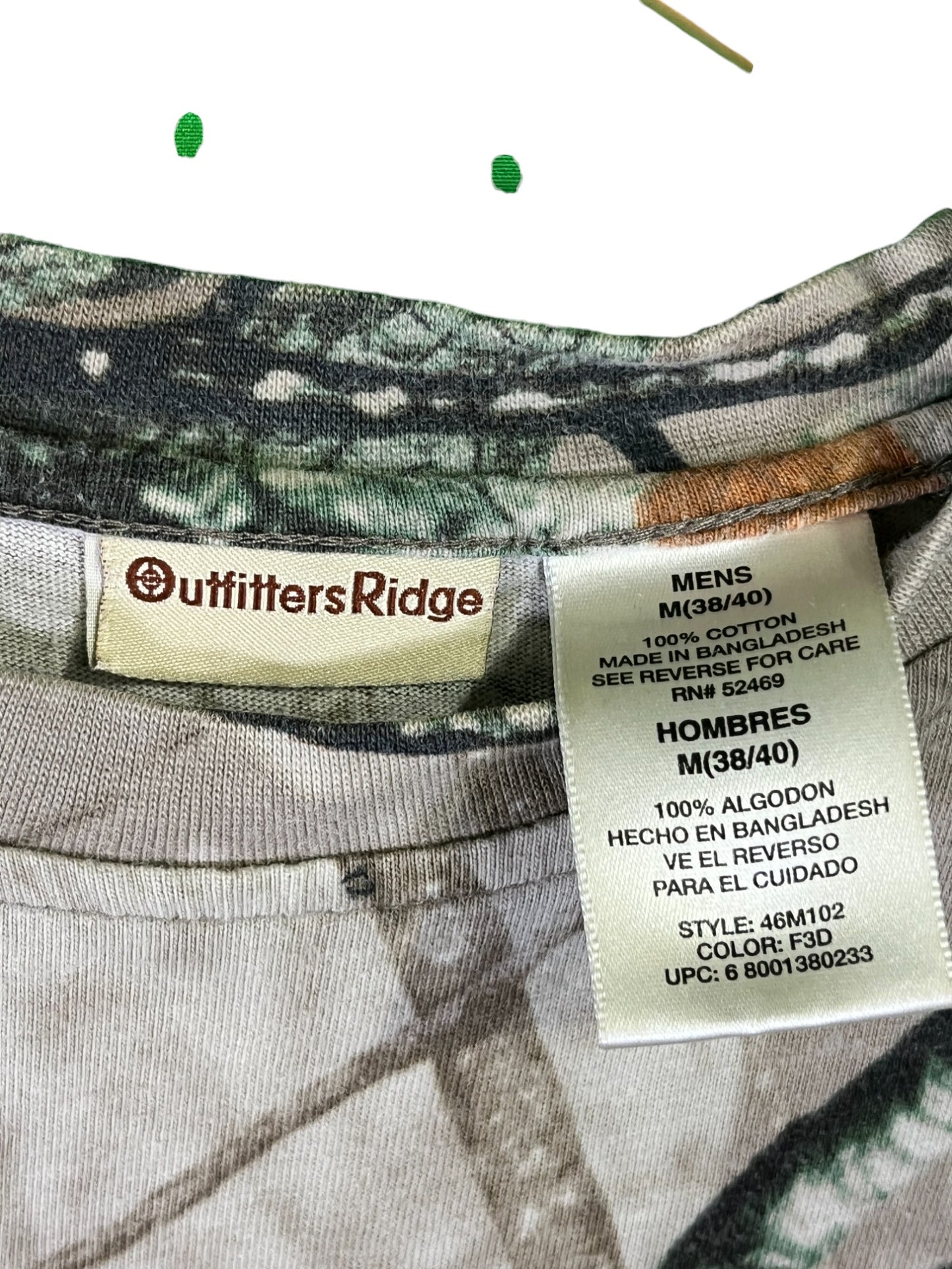 Vintage 00's Outfitters Ridge Hunter Woodland Camo Long Sleeve Size Medium