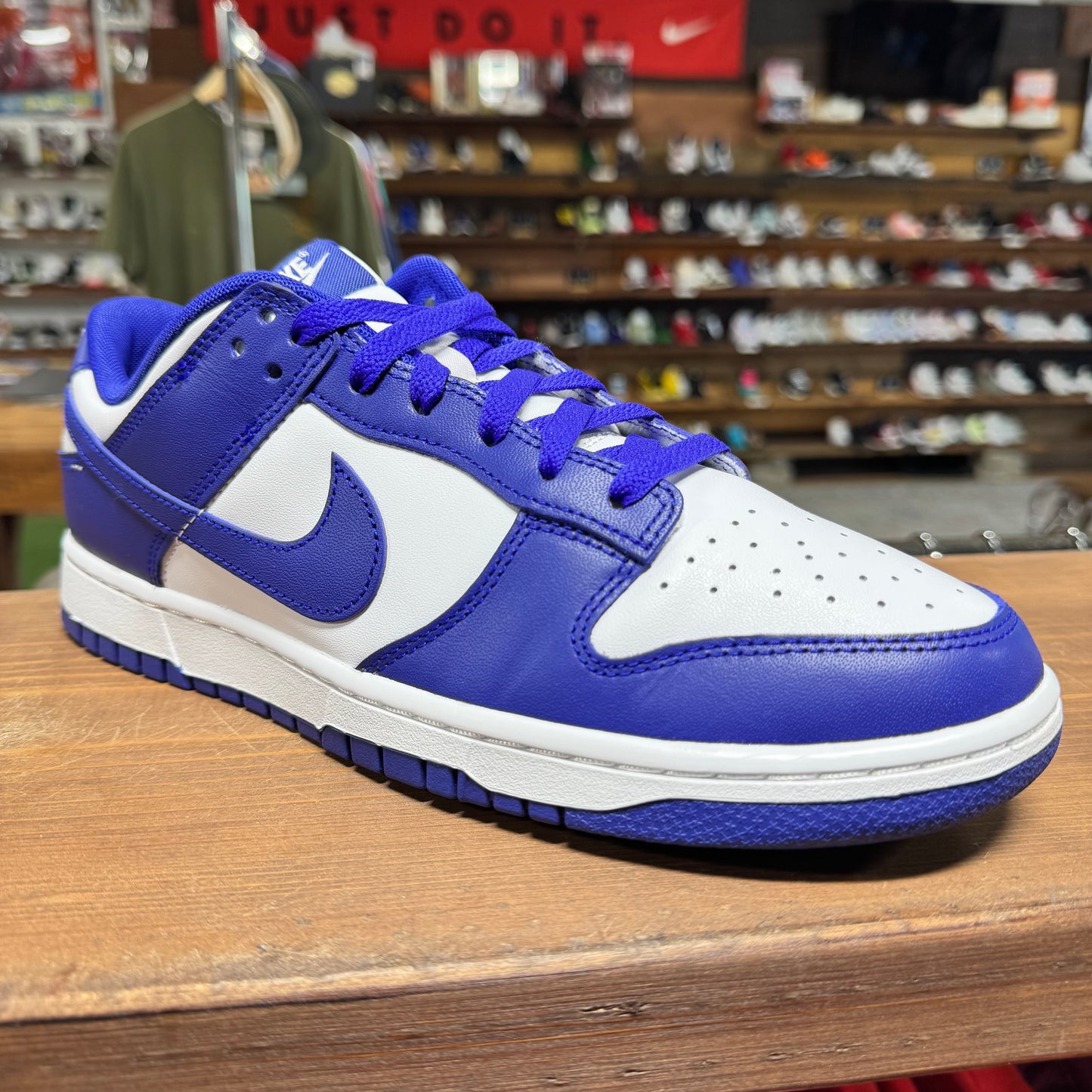 Nike Dunk Low 'Concord' Size 10