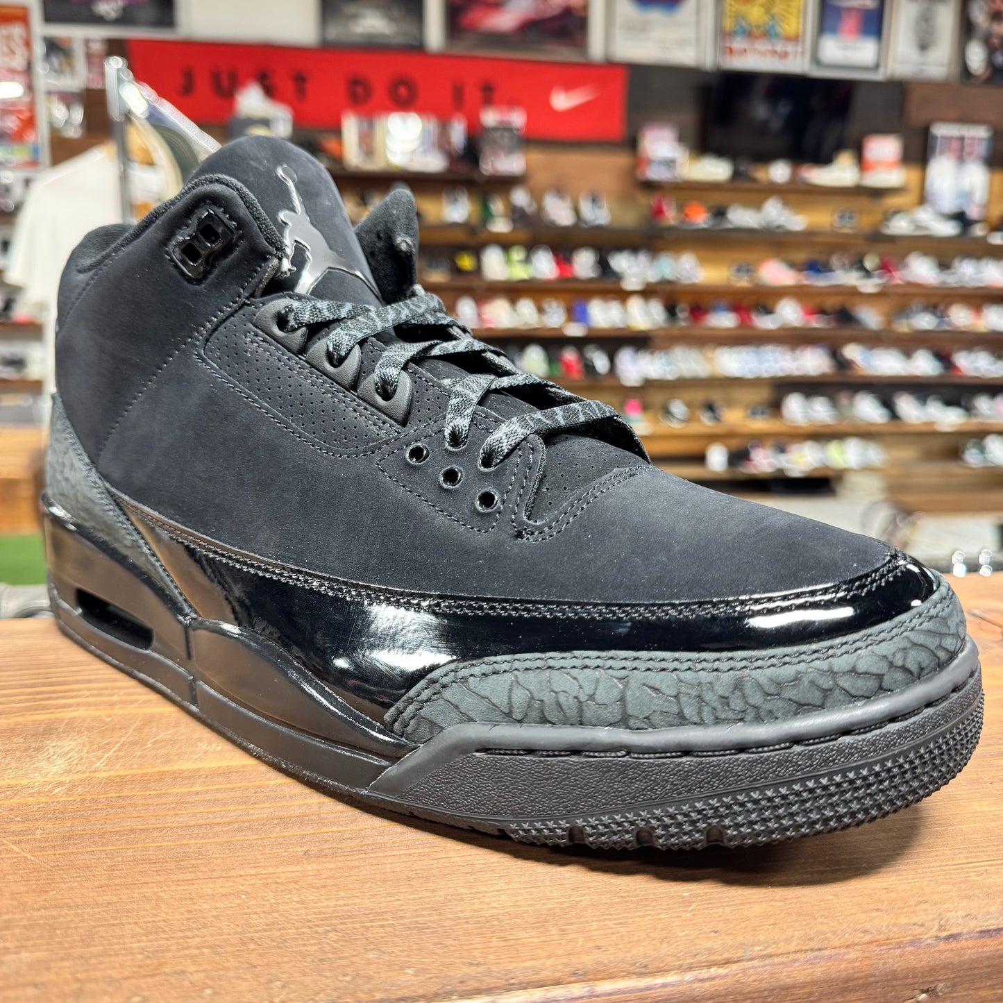 Jordan 3 'Black Cat' Size 13 (DS)