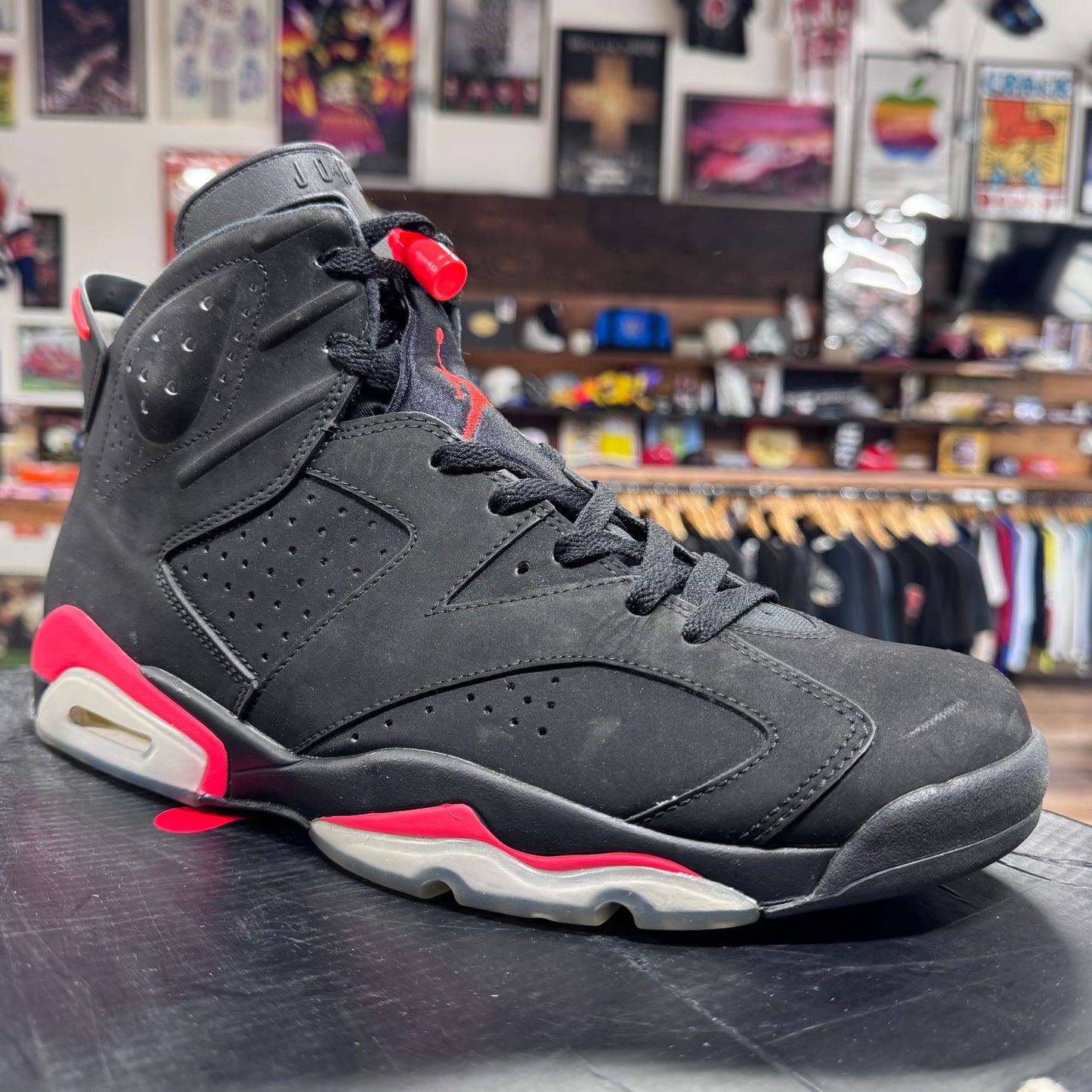 Jordan 6 'Infrared' Size 11.5