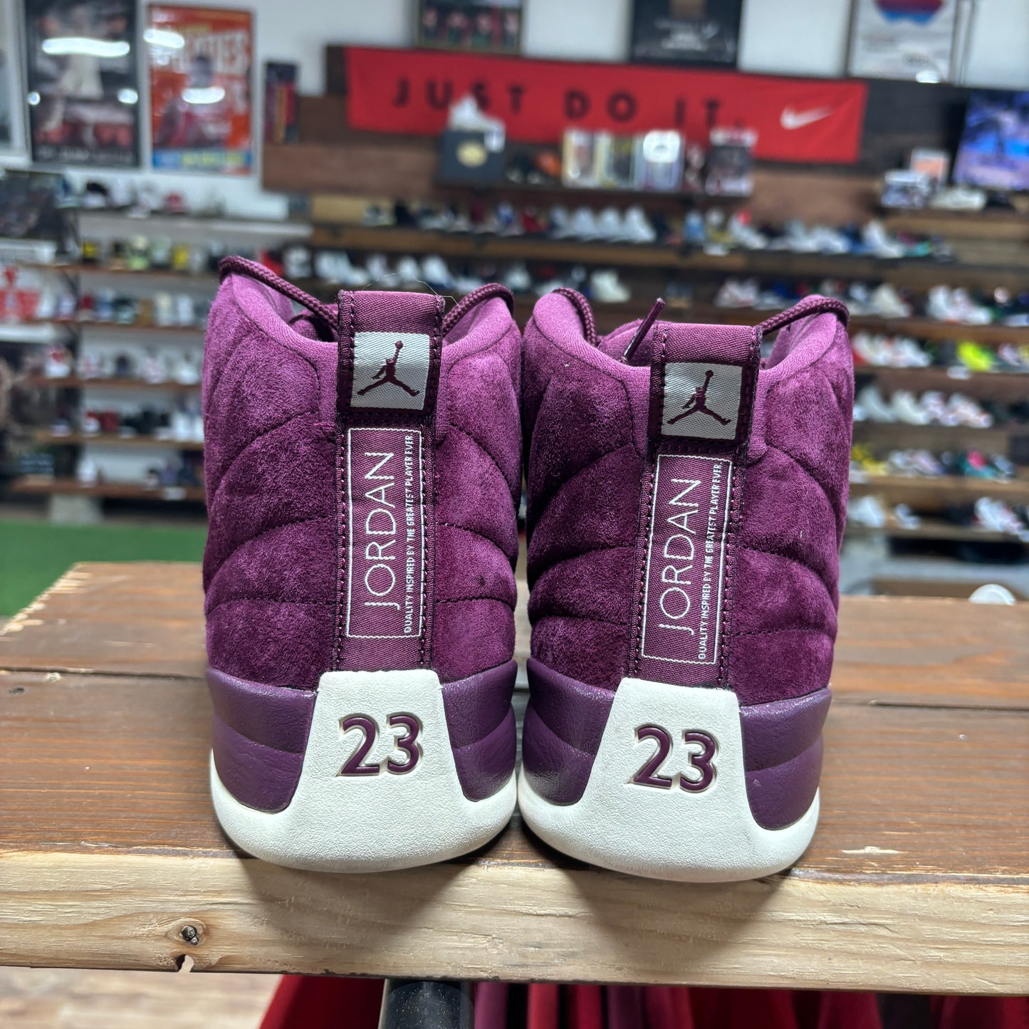 Jordan 12 'Bordeaux' Size 10