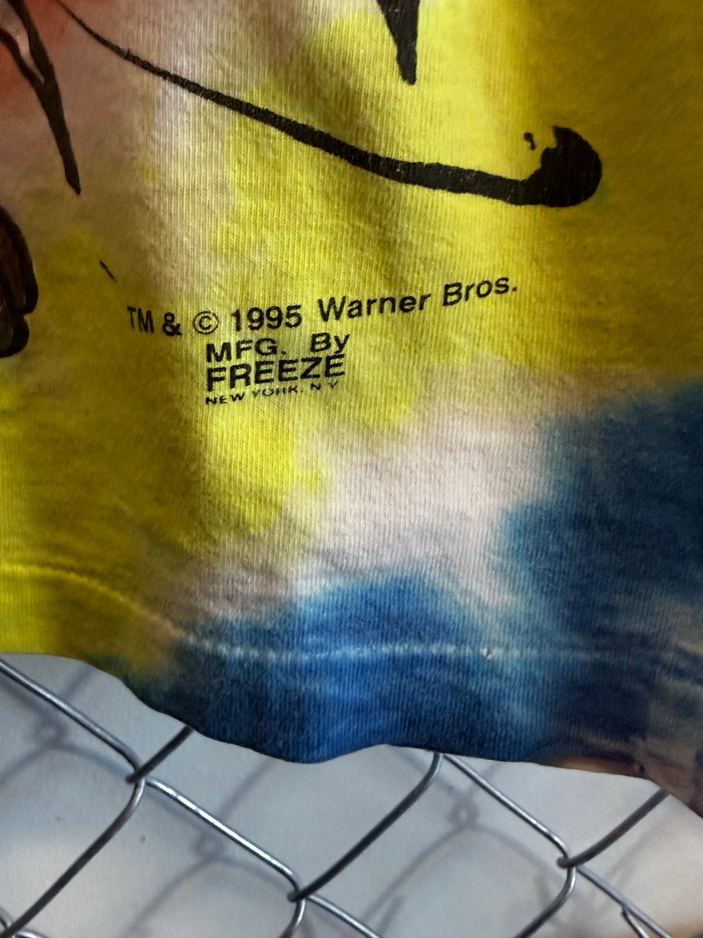 Vintage 1995 Taz Looney Tunes Tie Dye Big Print Cartoon Tee Size Large