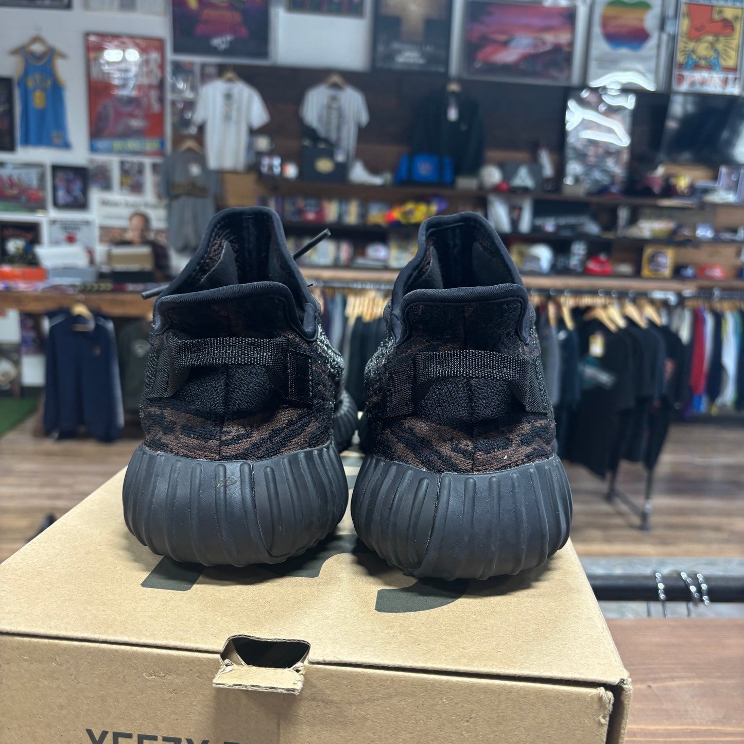 Yeezy 350 v2 'mx Rock' Size 11