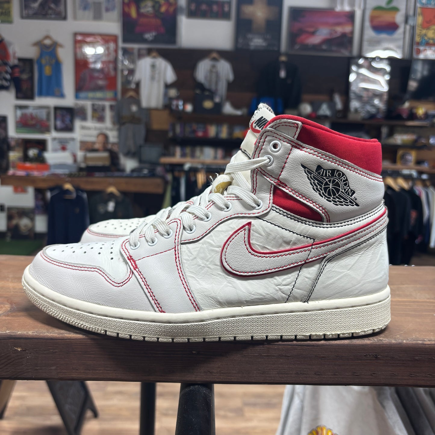Jordan 1 'Phantom' Size 10.5