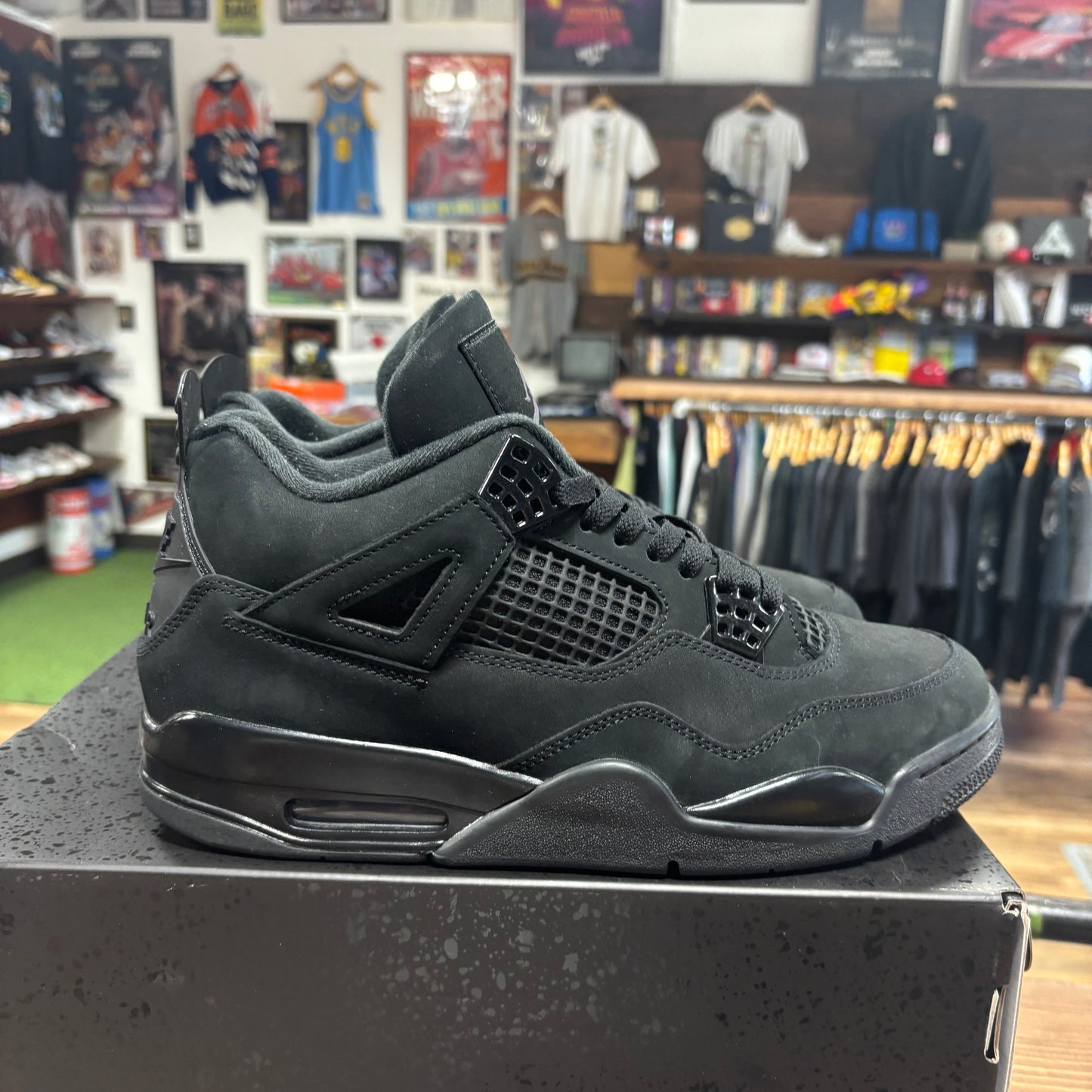 Jordan 4 'Black Cat' Size 10.5