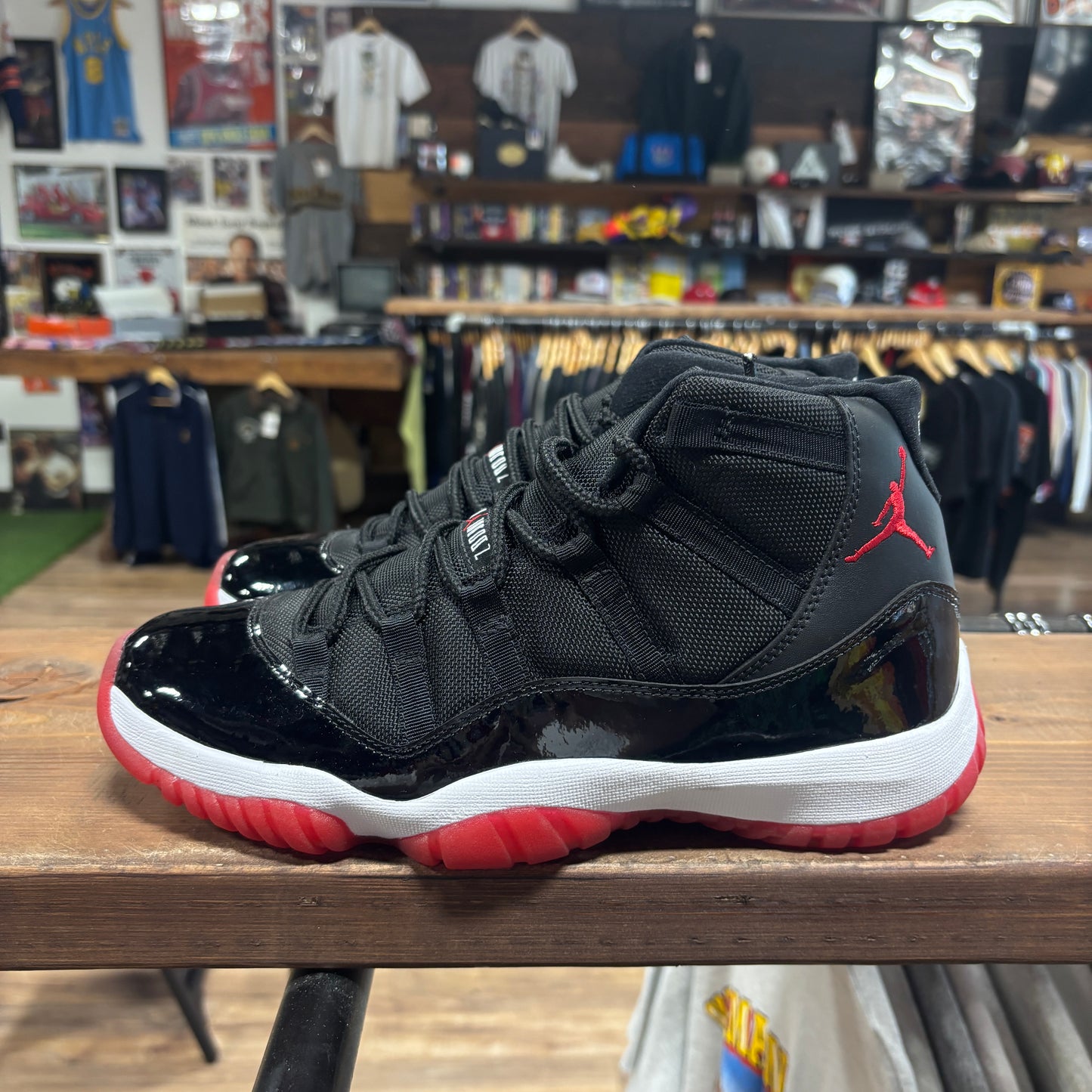 Jordan 11 'Playoffs Countdown Pack (2008)' Size 10