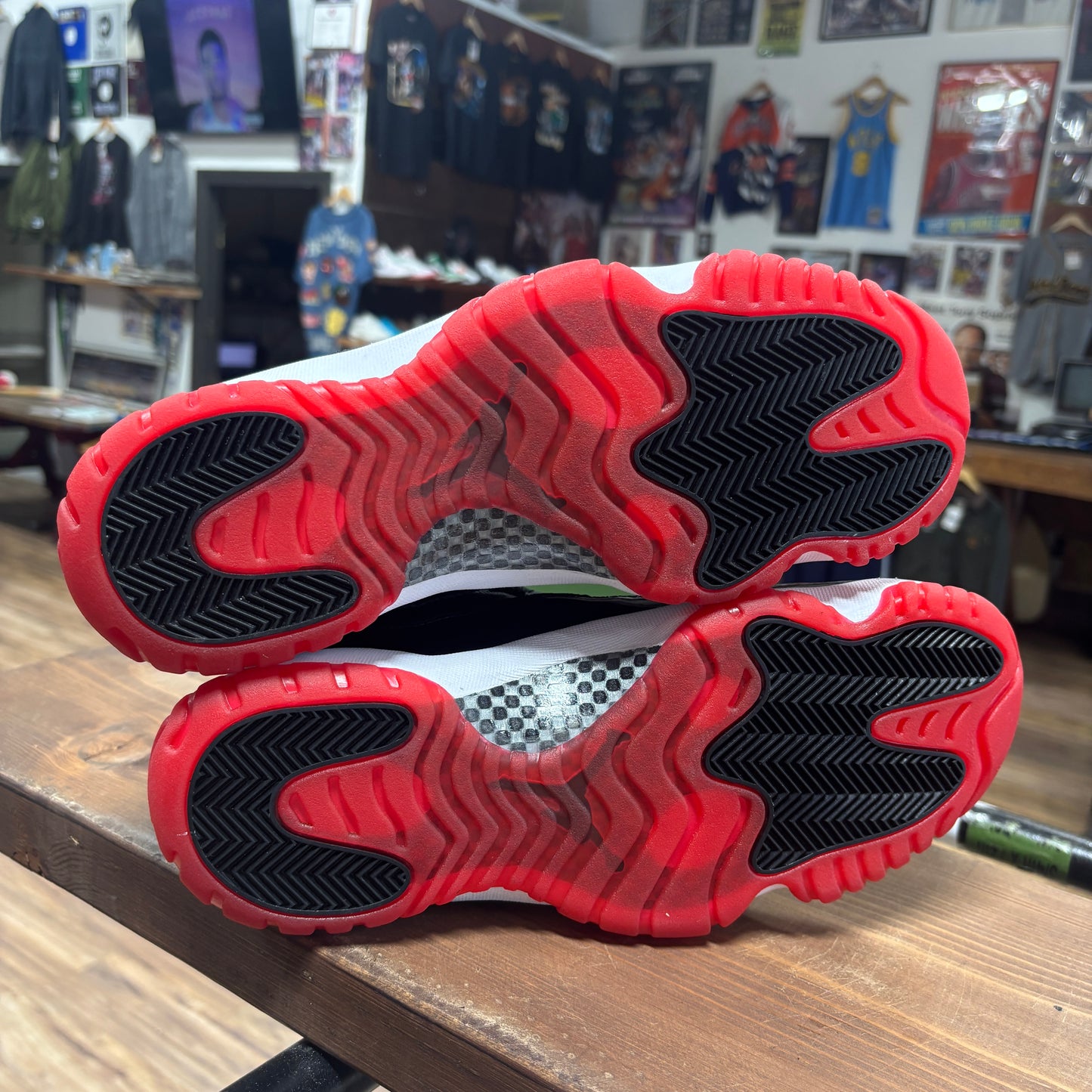 Jordan 11 'Playoffs Countdown Pack (2008)' Size 10