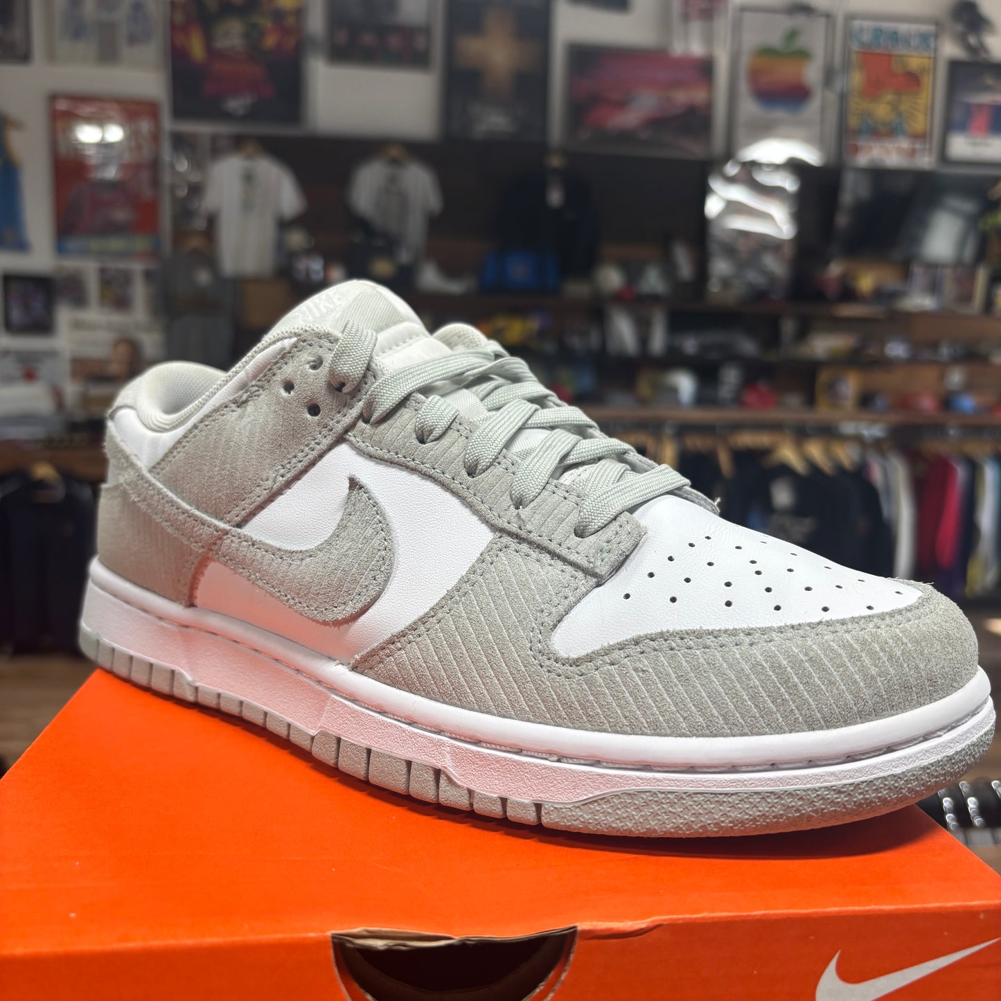 Nike Dunk Low 'Light Silver Corduroy' Size 9W/7.5M