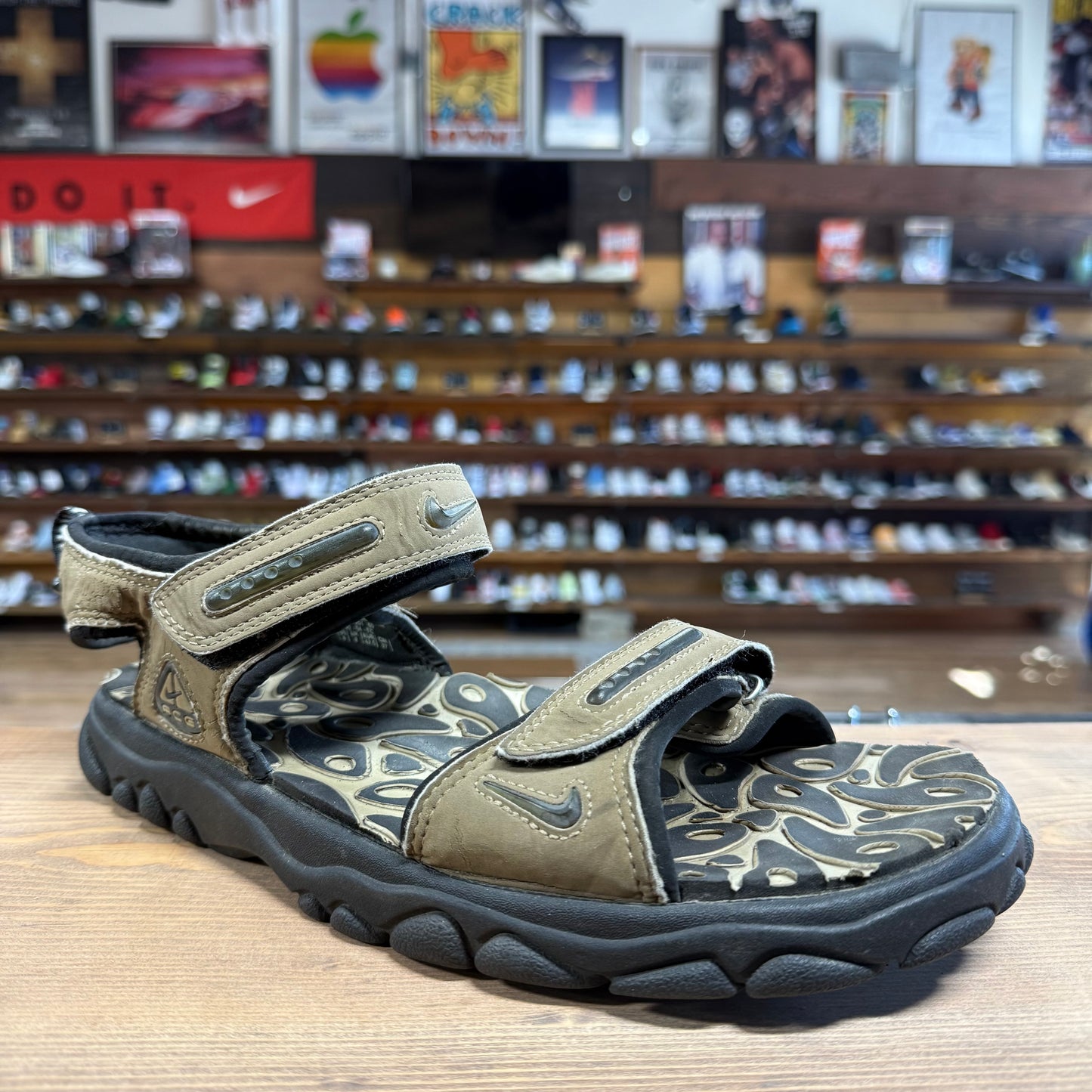 Nike ACG Sandal 'Brown Black' Size 9