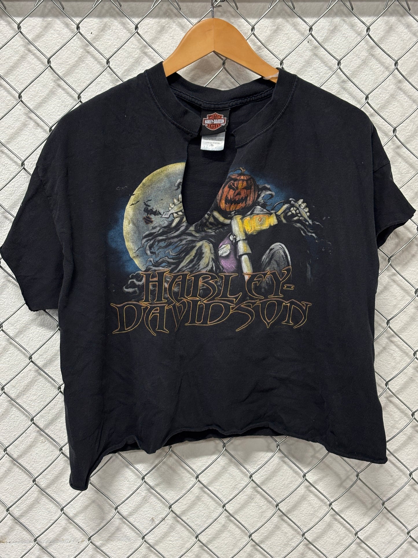 Vintage Harley Davidson Cropped Distressed Black Biker Tee Size XL