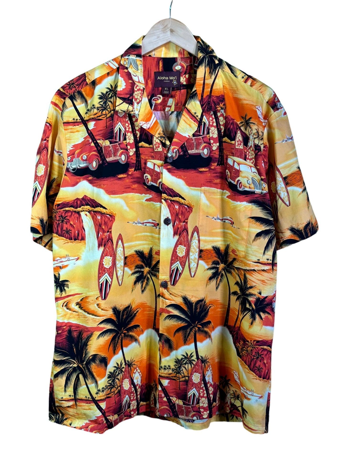 Vintage 90's Hawaiian Style Vacation Button Up Size XL