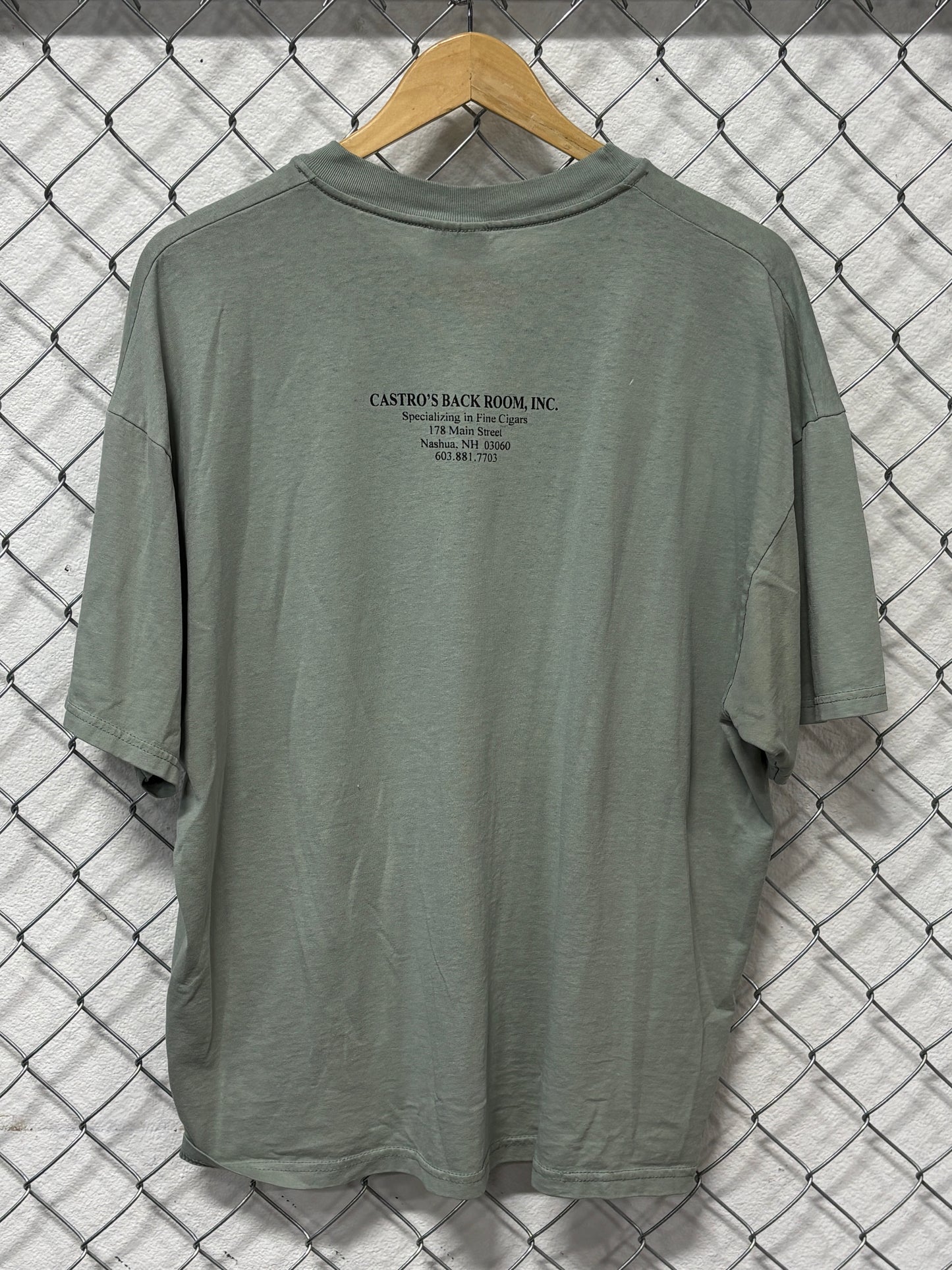 Vintage 90's Castro's Back Room Cigar Lounge Graphic Tee Size XL