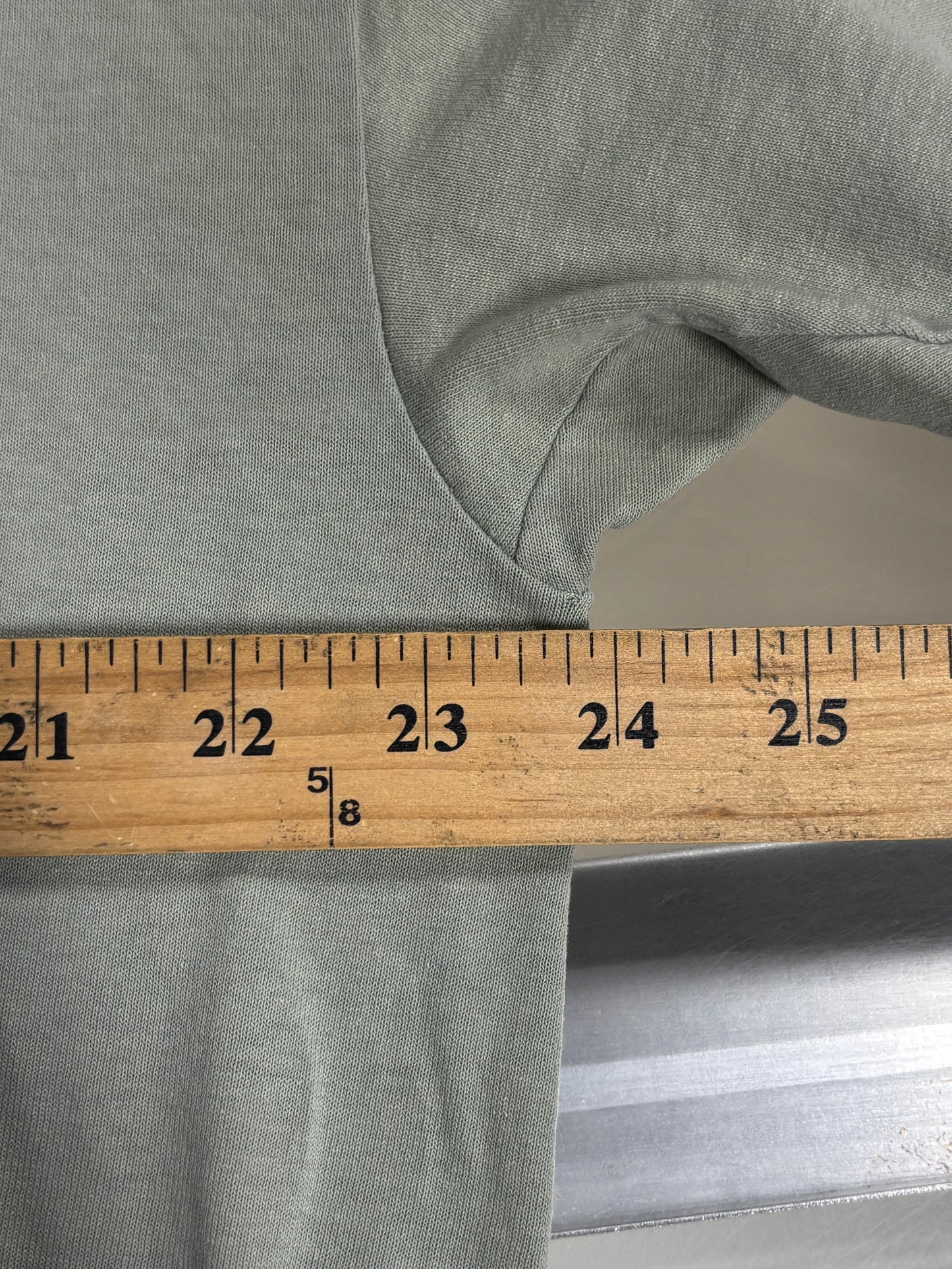 Vintage 90's Castro's Back Room Cigar Lounge Graphic Tee Size XL