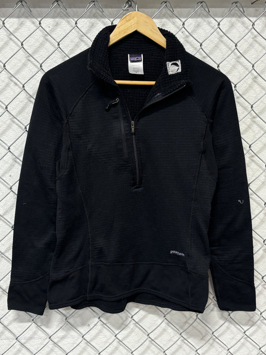Patagonia Women's Lightweight Black Fleece Sweater Size Medium