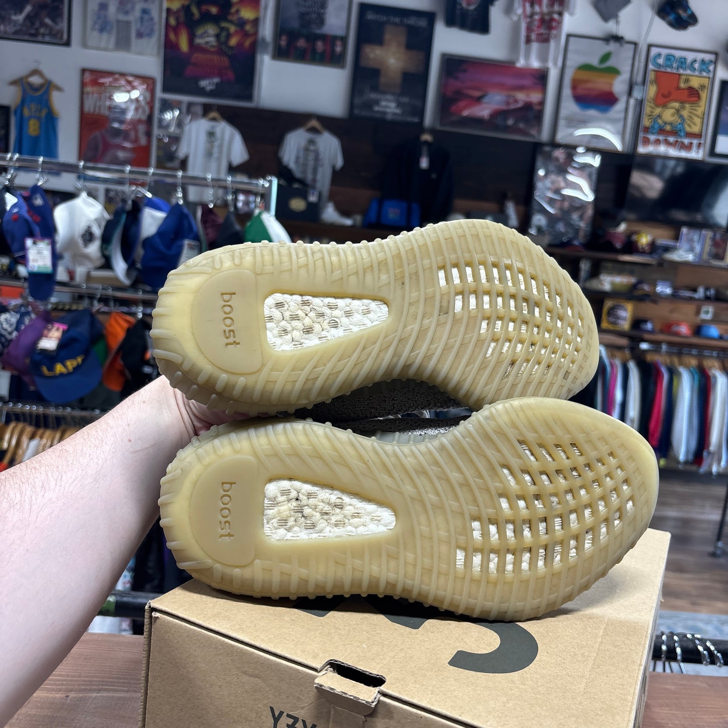 Yeezy 350 v2 'Slate' Size 8