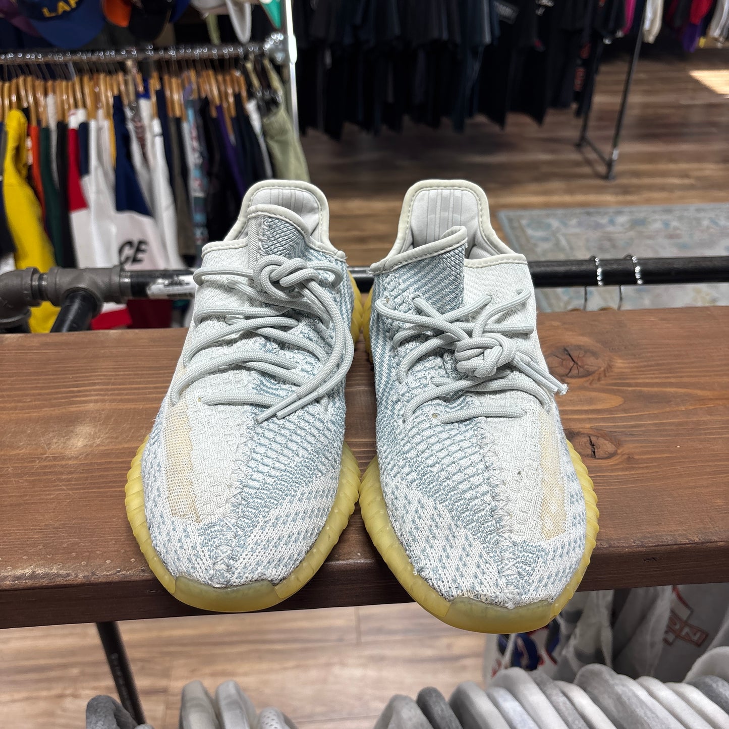 Yeezy 350 v2 'Cloud White' Size 9
