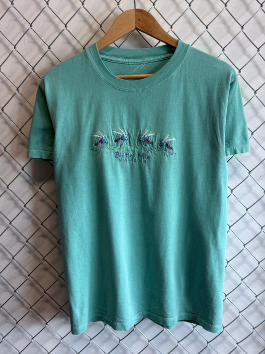 Vintage Bite Me Mosquito Graphic Tee Size Large