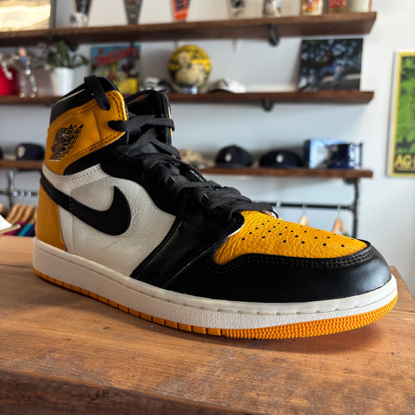 Jordan 1 'Taxi' Size 10.5