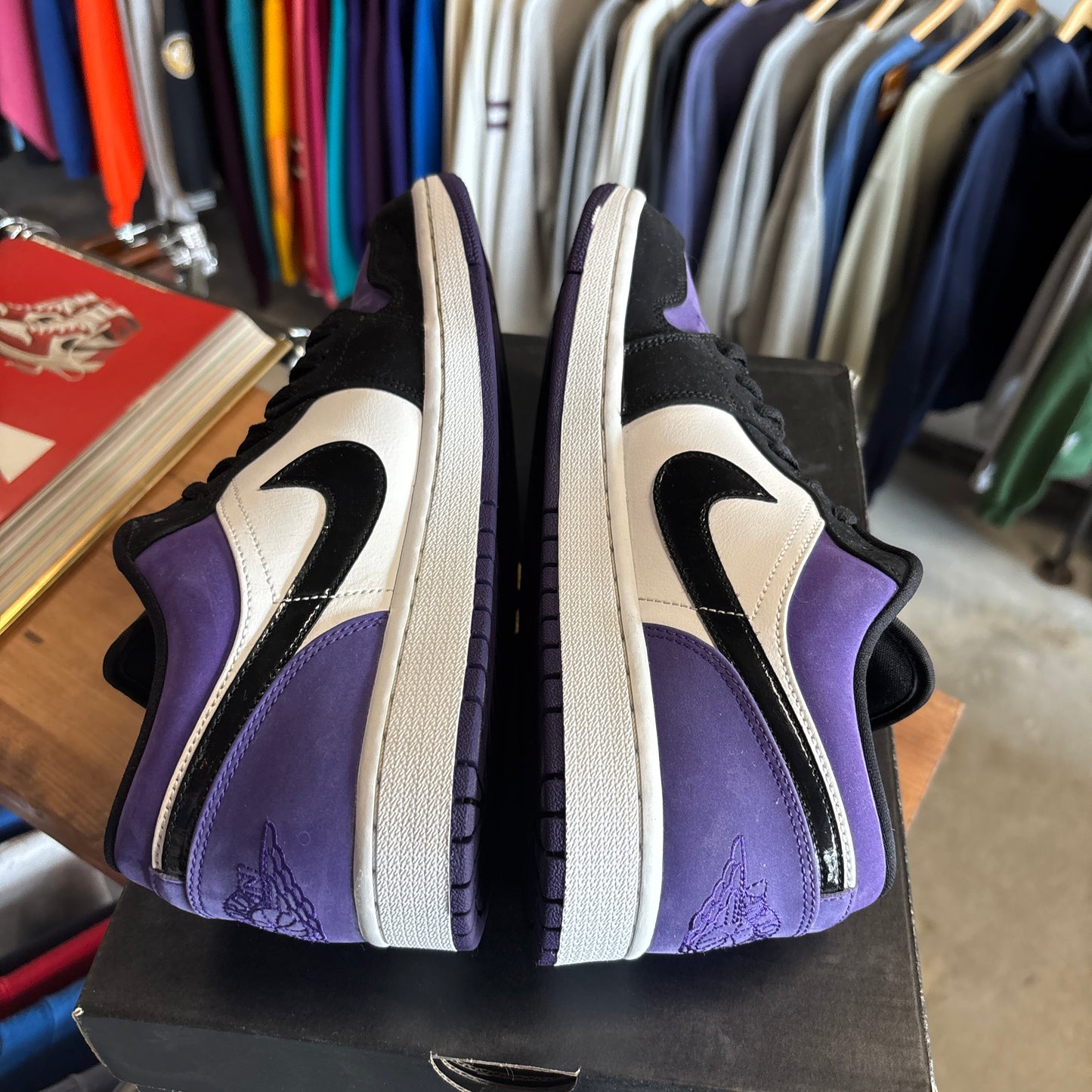 Jordan 1 Low 'Court Purple' Size 11