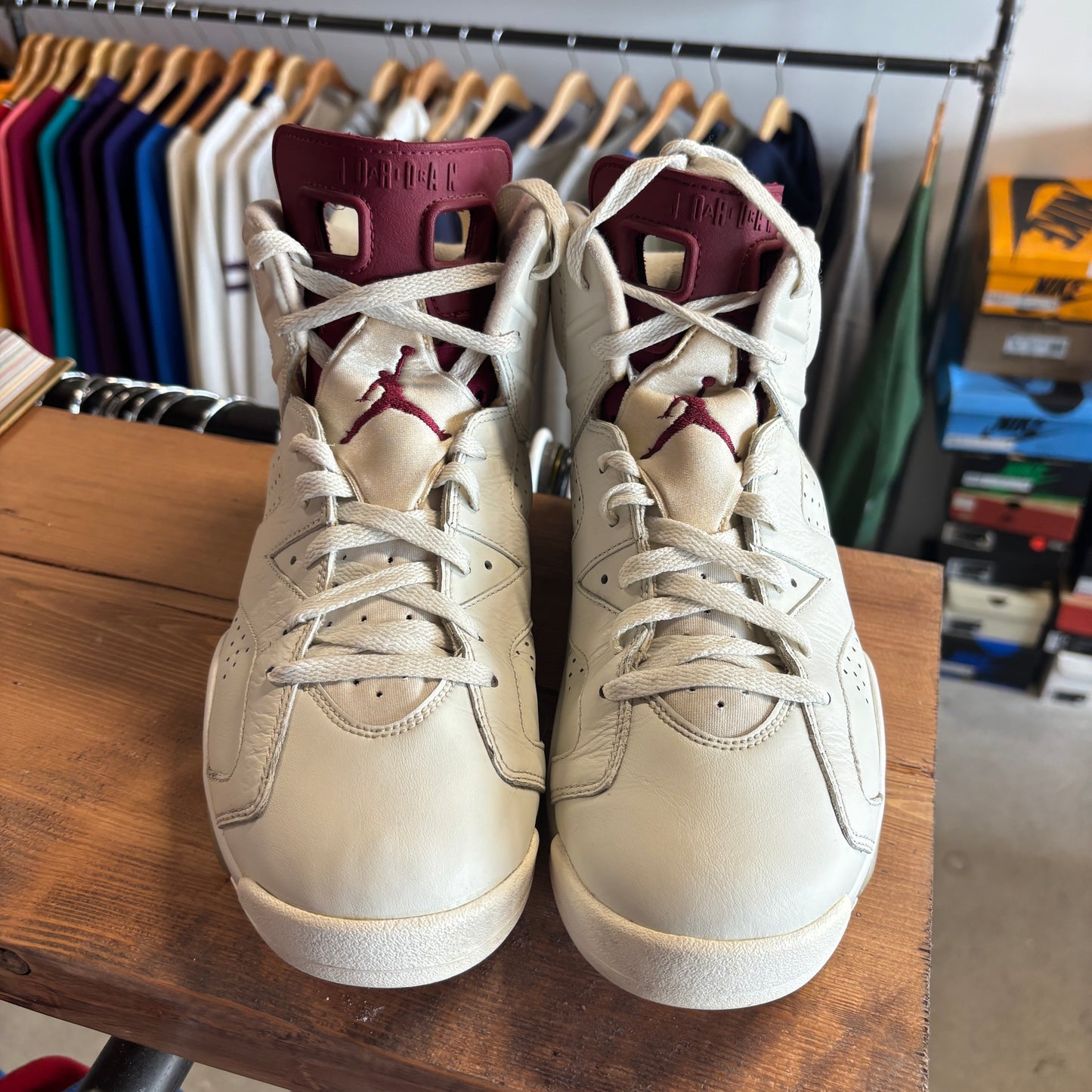 Jordan 6 'Maroon' Size 10.5