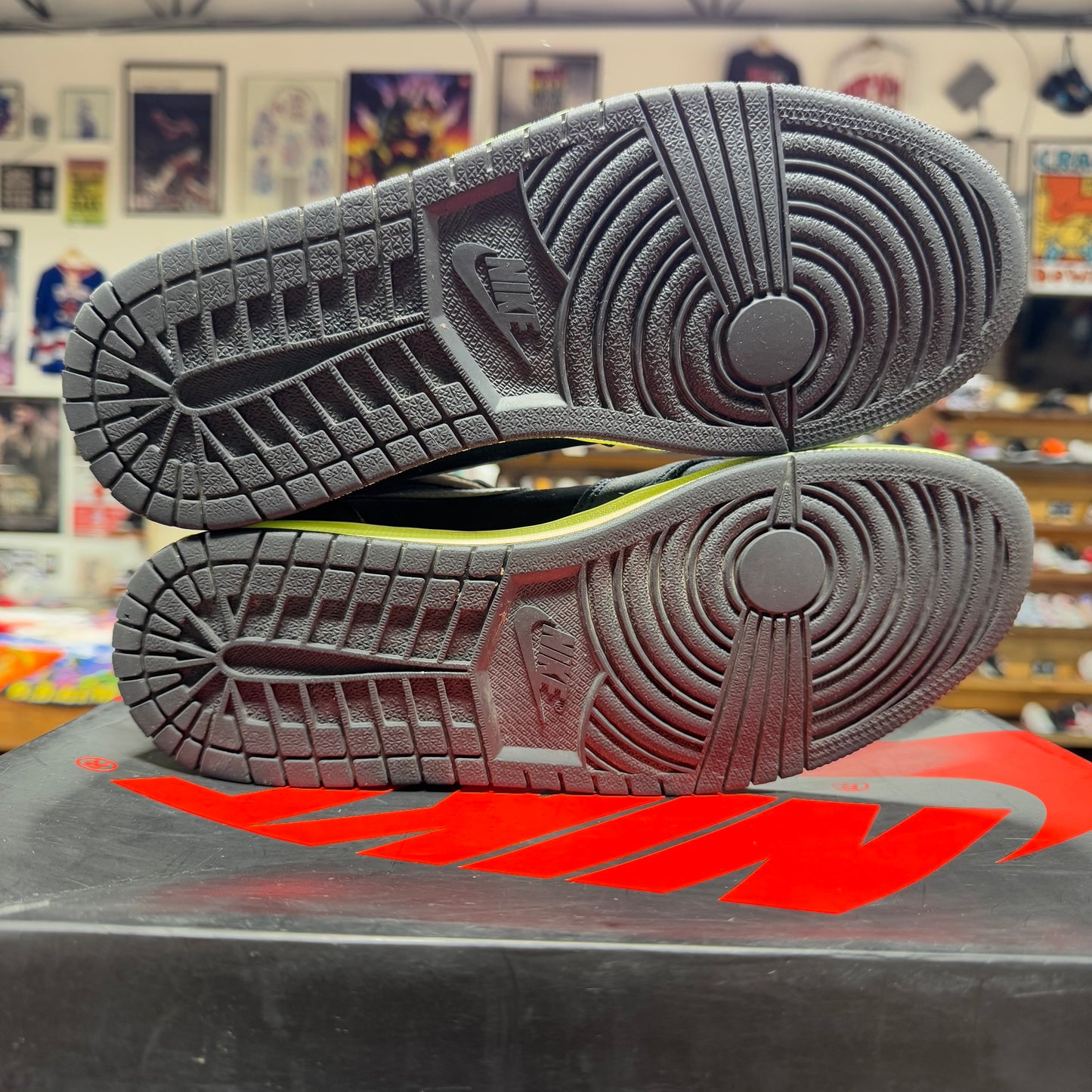 Jordan 1 'Tokyo Biohack' Size 10
