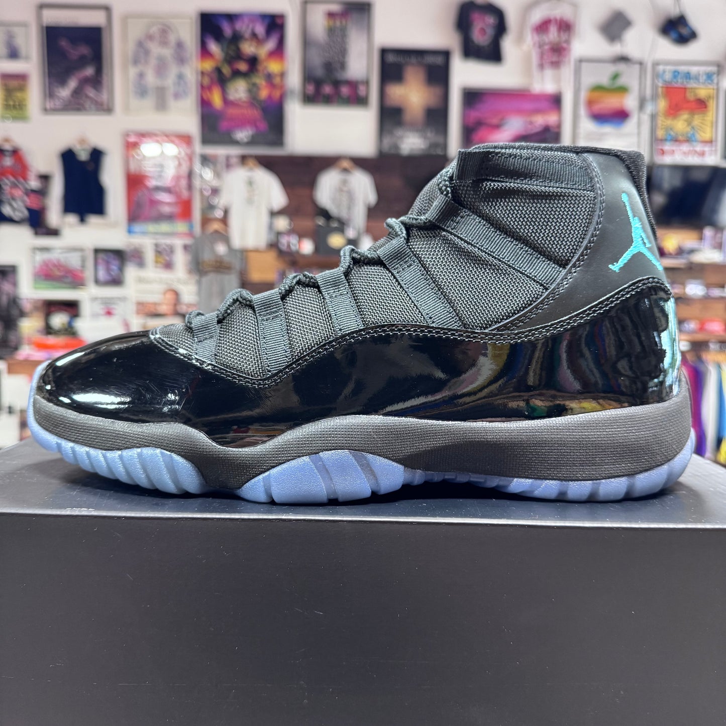 Jordan 11 'Gamma' Size 12