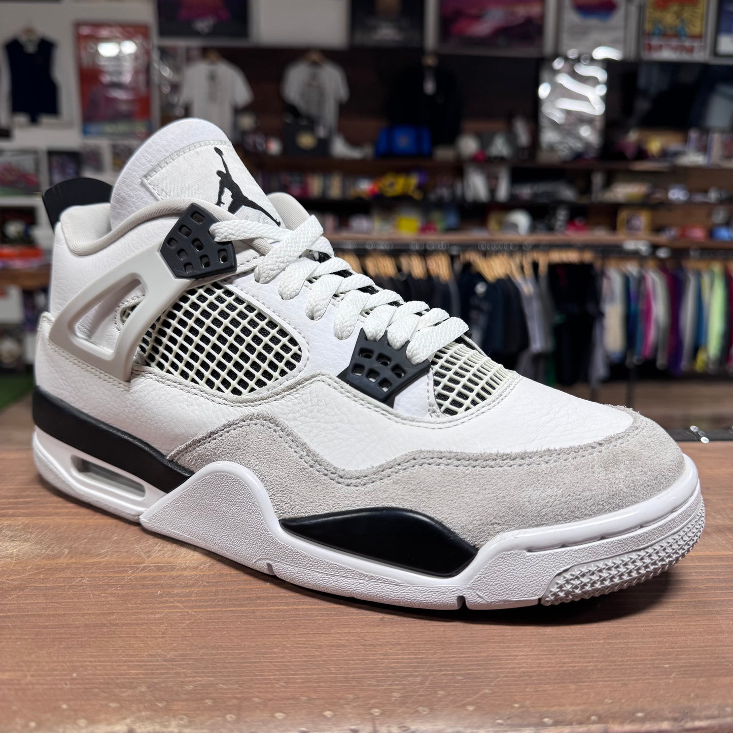 Jordan 4 'Military Black' Size 9.5