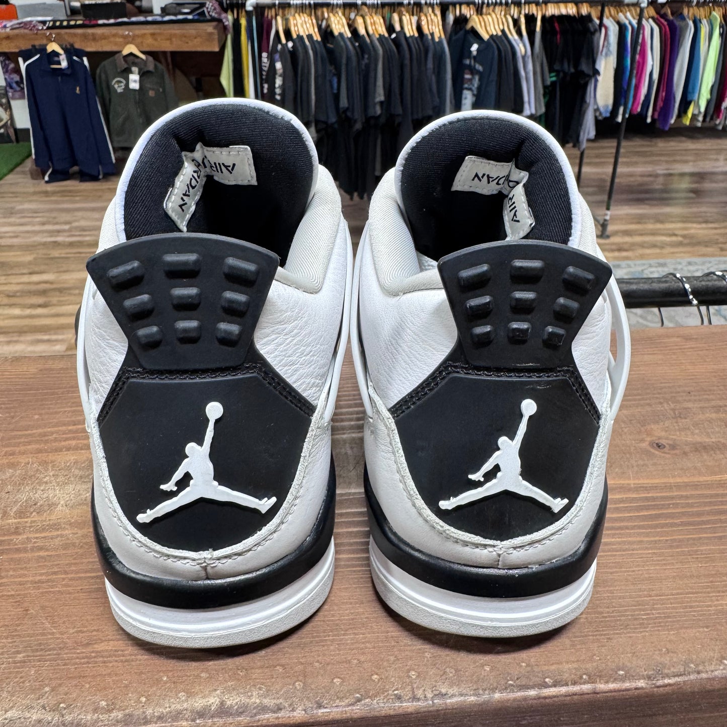 Jordan 4 'Military Black' Size 9.5