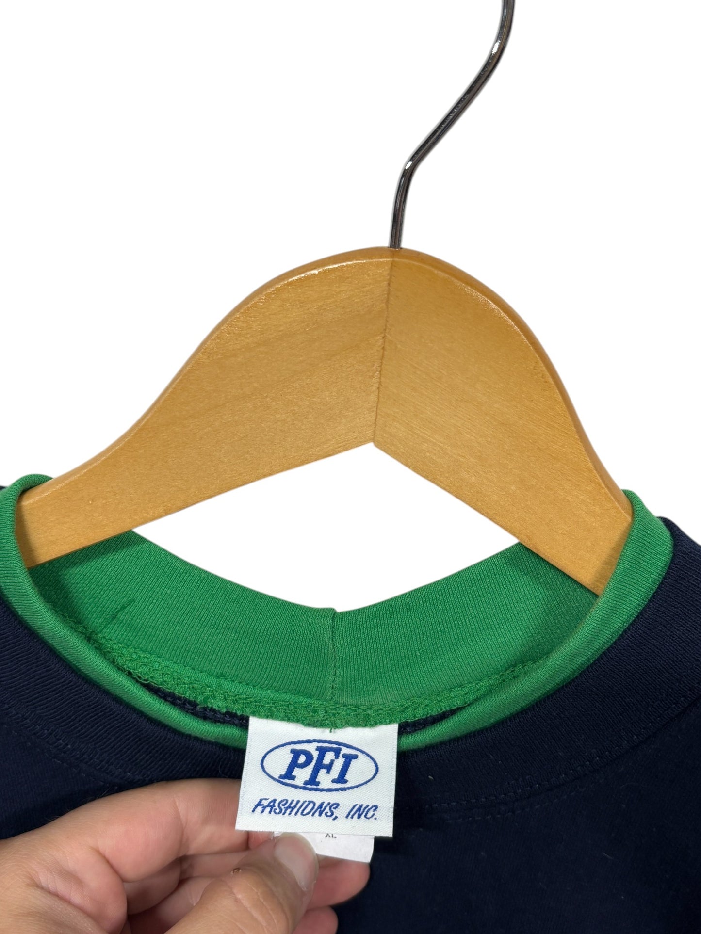 Vintage 90's Green Clovers Crewneck Sweater Size XL