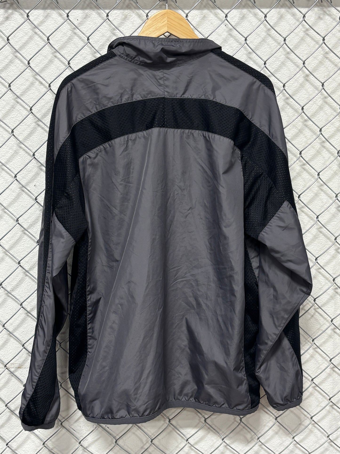 Vintage Y2K Nike Grey Windbreaker Jacket Size Large