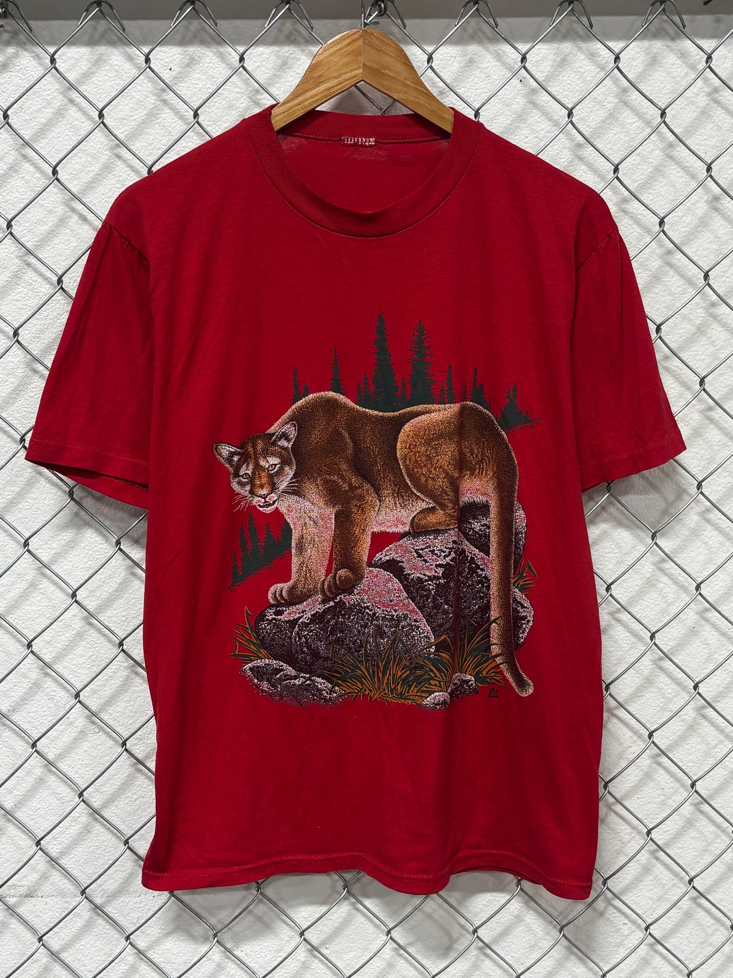 Vintage 80's Mountain Lion Nature Graphic Tee Size Large