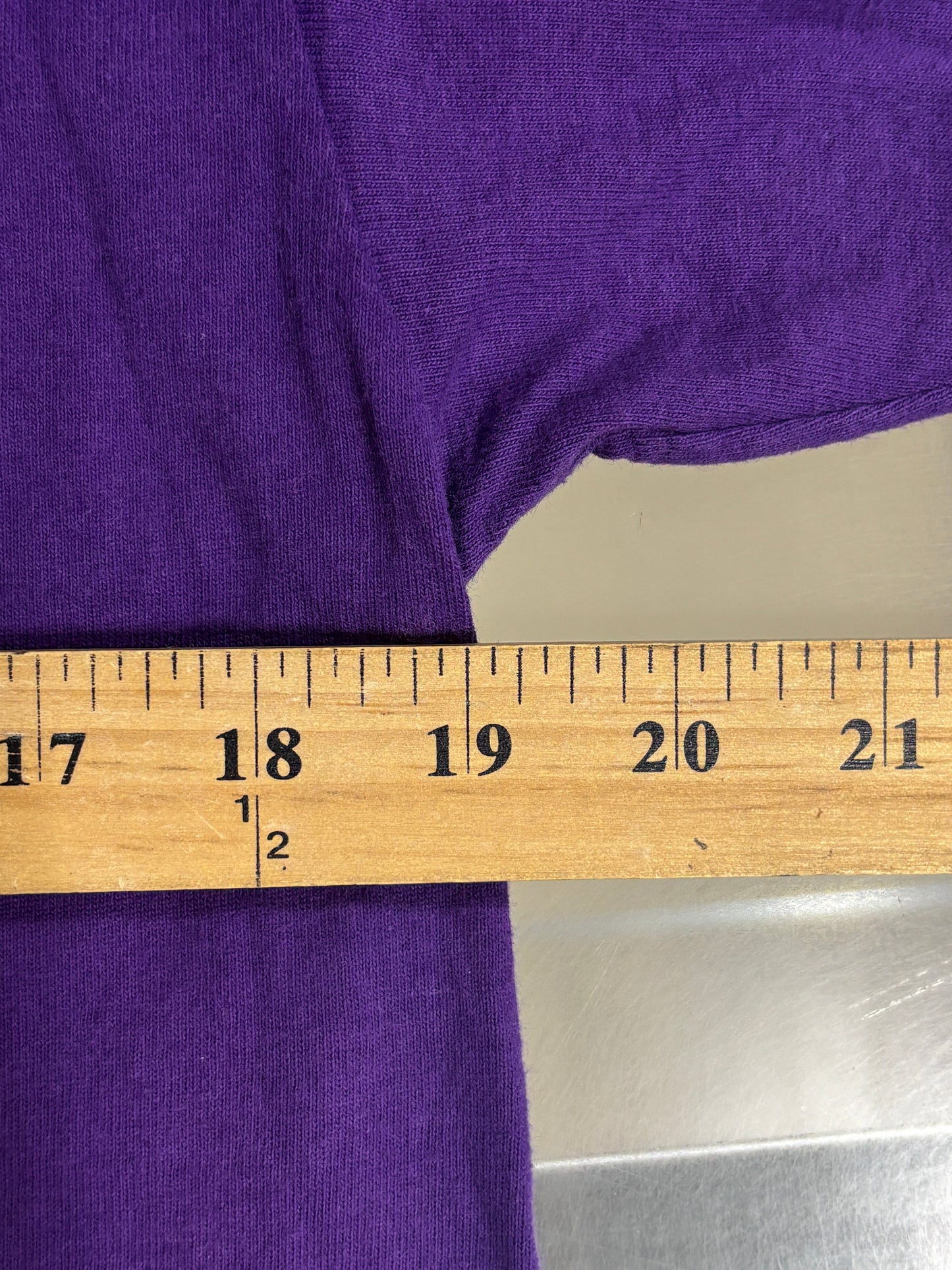 Vintage Logo 7 1992 Minnesota Vikings NFL Logo Graphic Tee Size Large