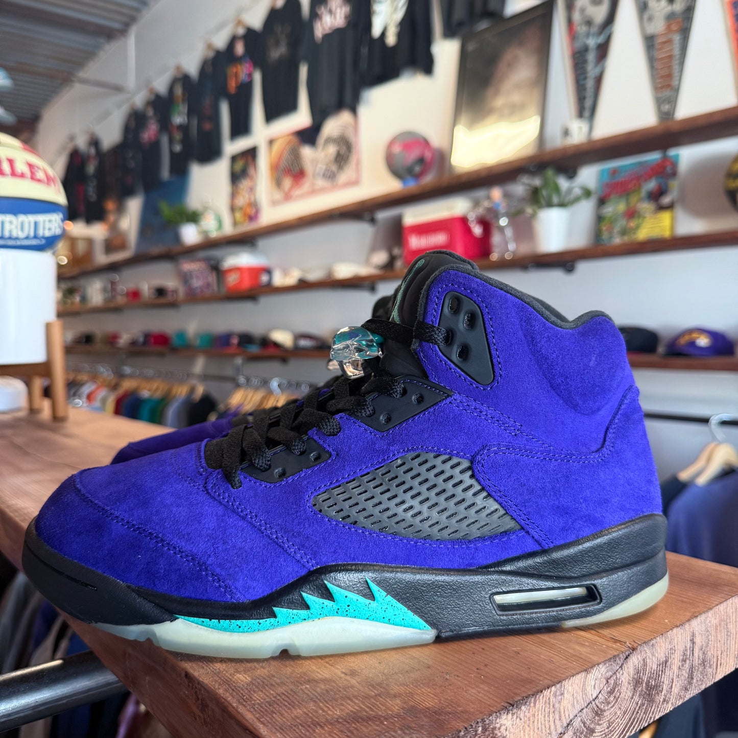 Jordan 5 'Alternate Grape' Size 11