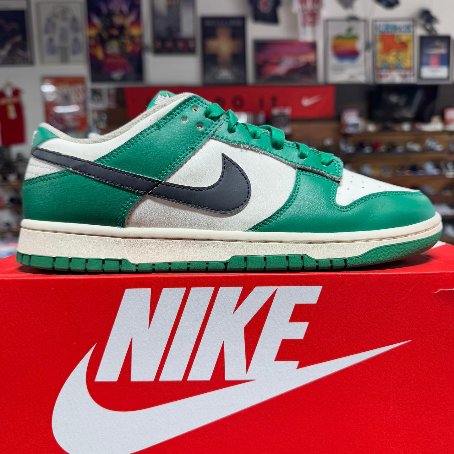 Nike Dunk Low 'Lottery Pack - Malachite' Size 9.5