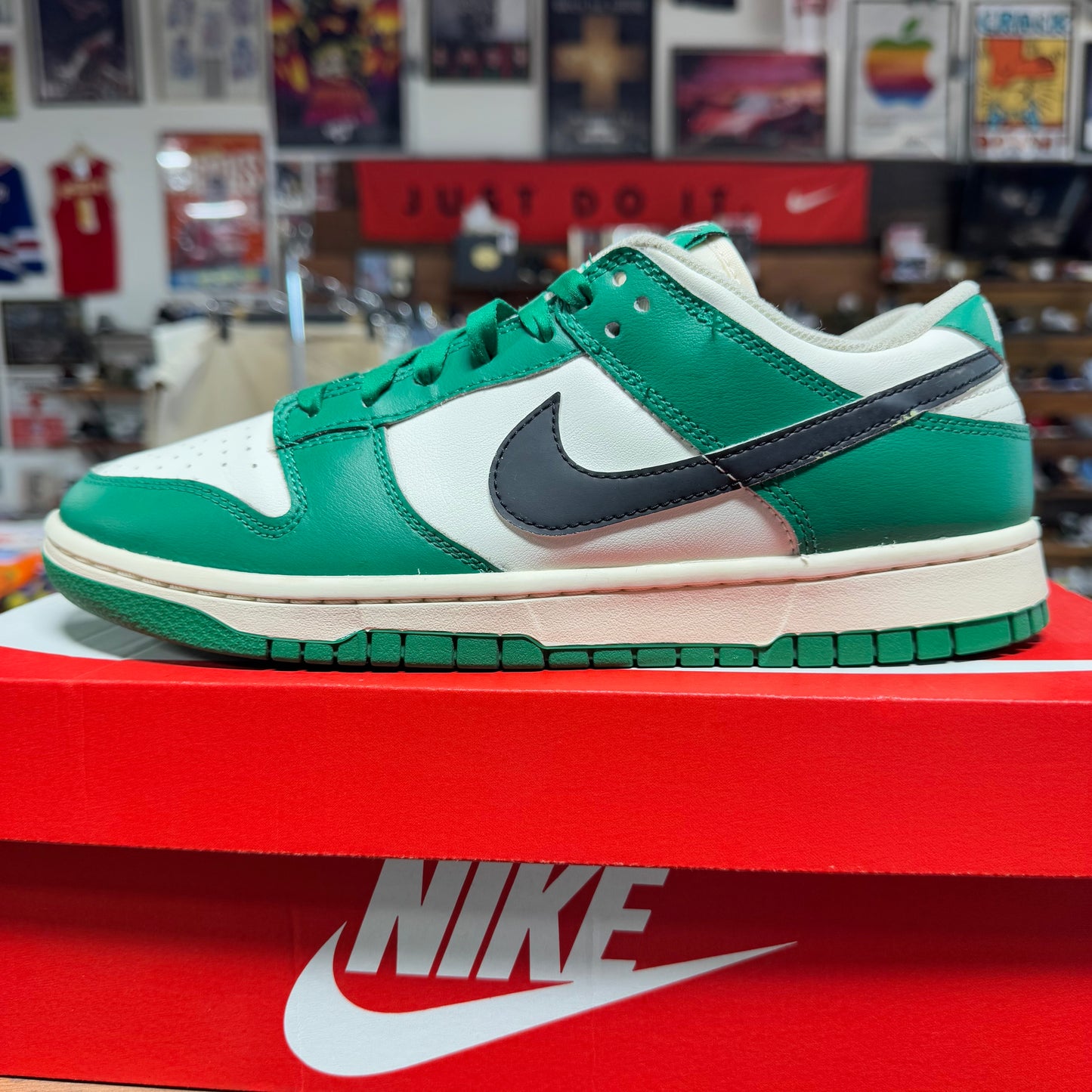 Nike Dunk Low 'Lottery Pack - Malachite' Size 9.5