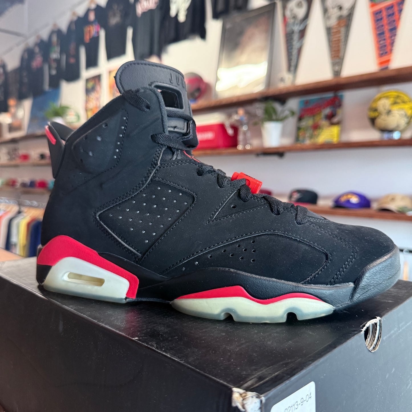 Jordan 6 'Infrared' Size 10