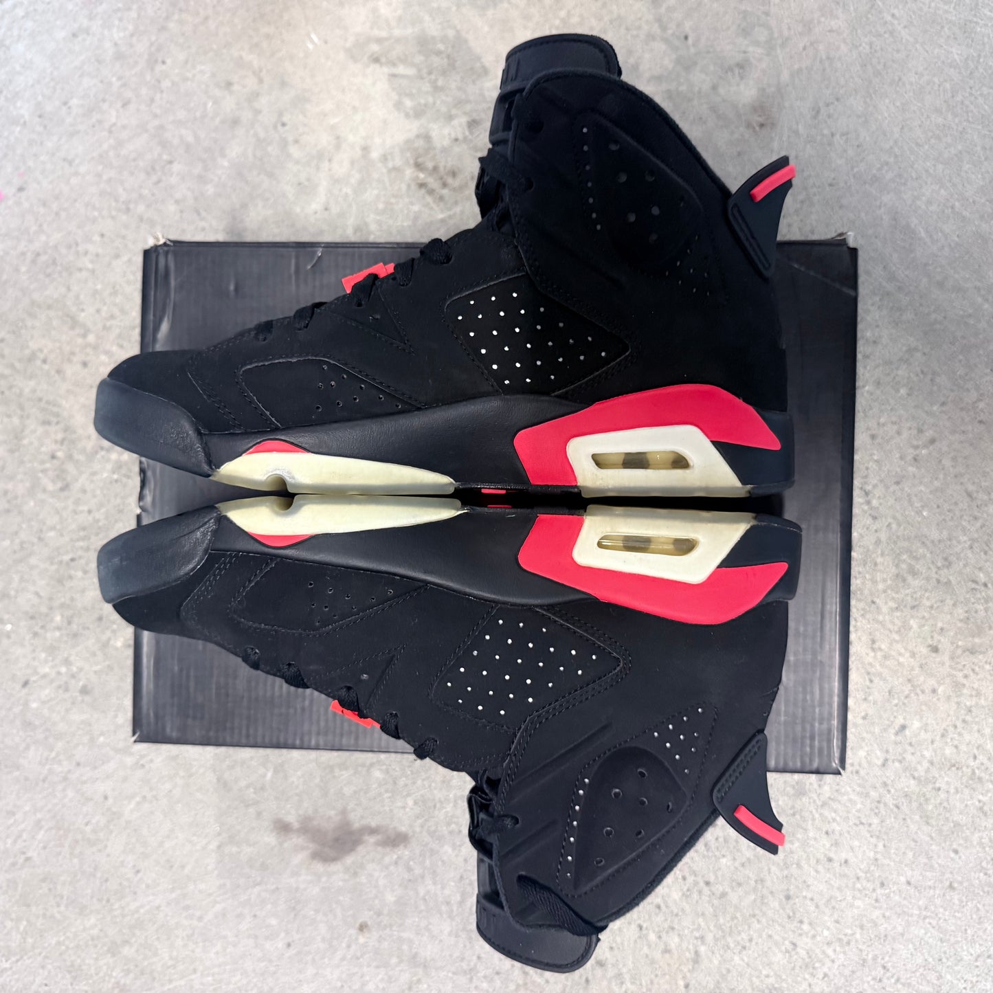 Jordan 6 'Infrared' Size 10