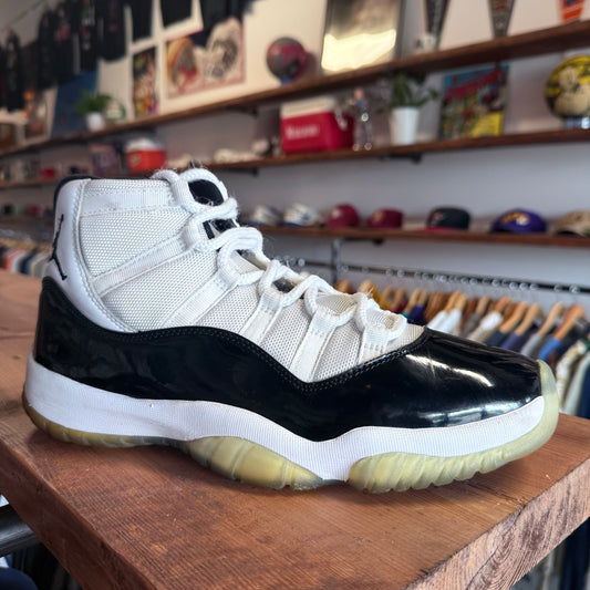 Jordan 11 'Concord' Size 10
