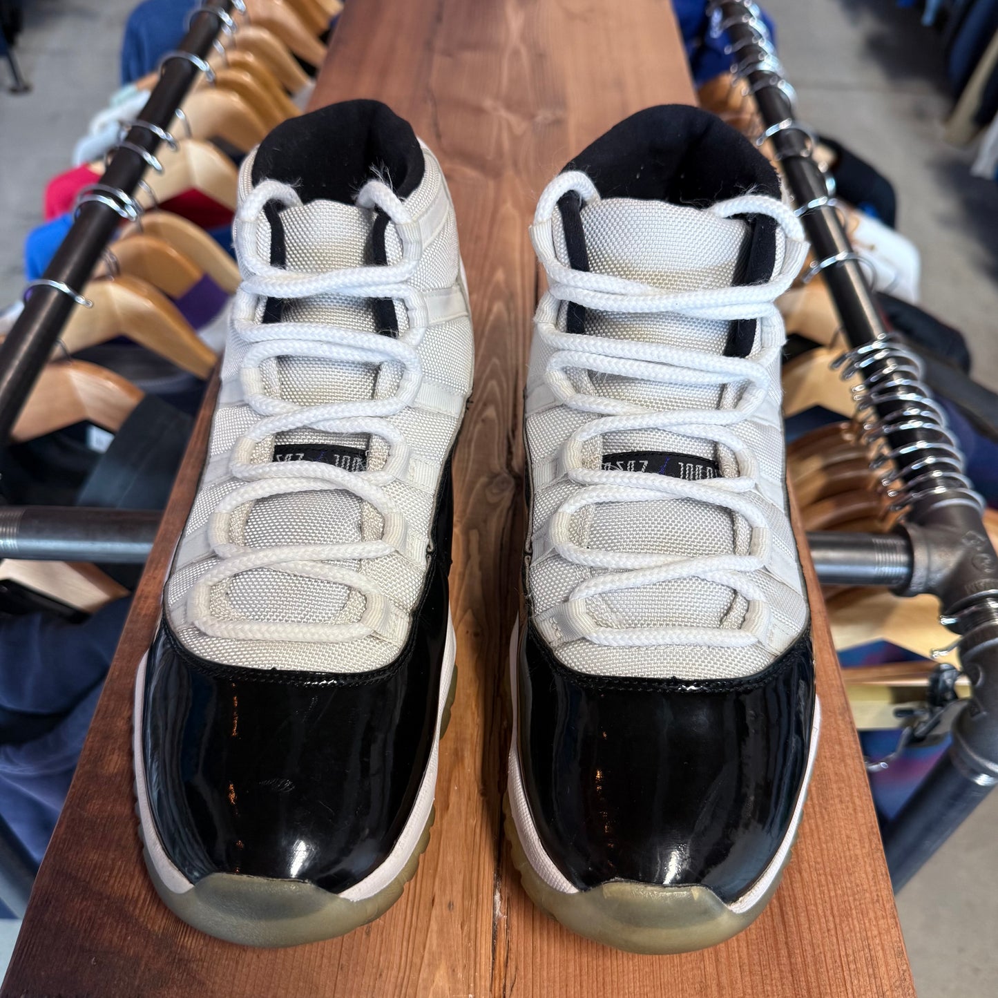 Jordan 11 'Concord' Size 10