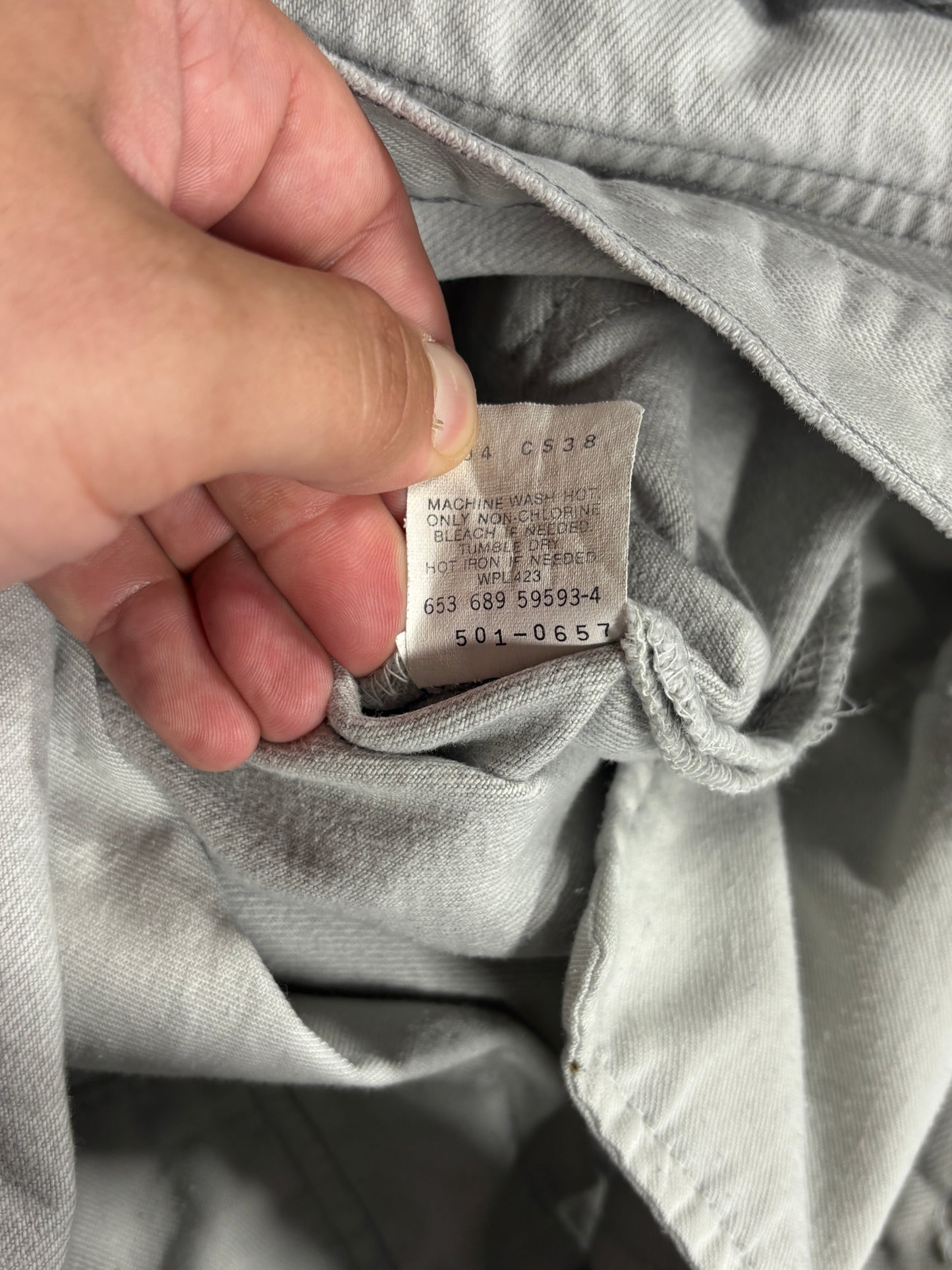 Vintage Levi's Made in USA 501 Grey Denim Jeans Size 30x32