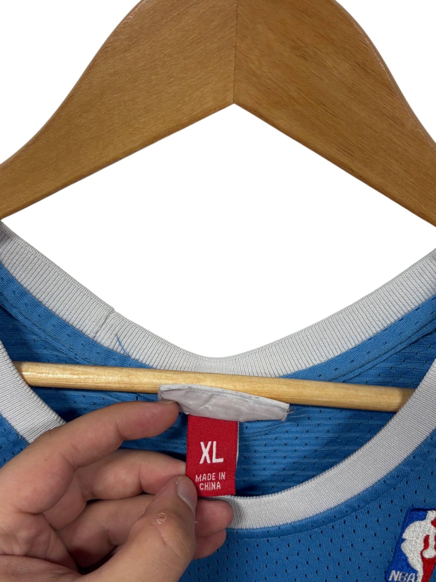 Kobe Bryant 2004-05 Lakers #8 Blue Jersey Size XL