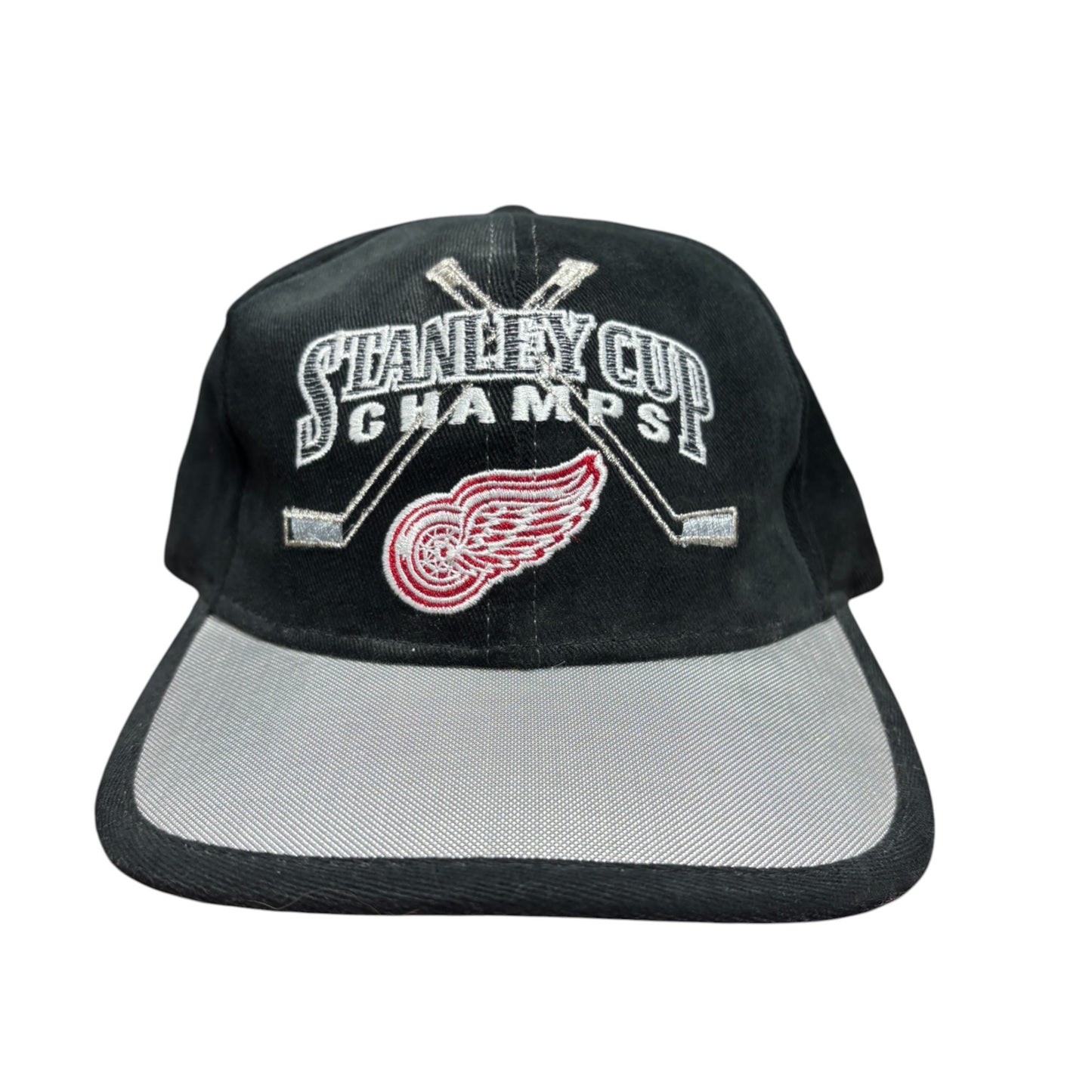 Vintage 1999 Starter Detroit Red Wings Championship Locker Room Hat