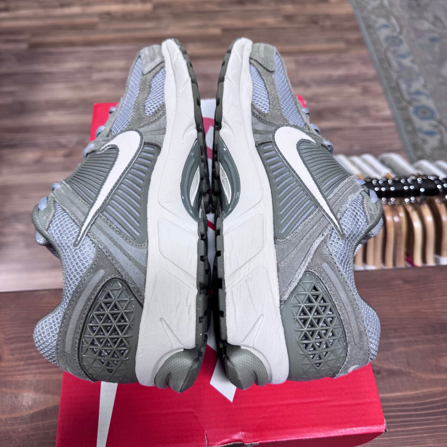 Nike Vomero 5 'Dark Stucco' Size 9.5