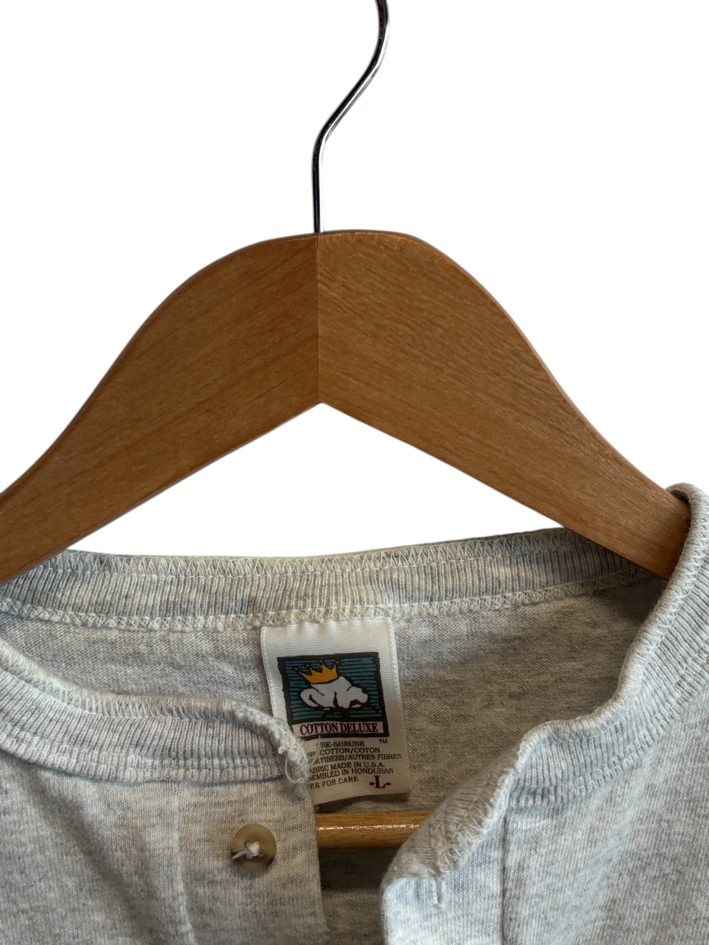Vintage 90's Montana Wolf Henley Graphic Tee Size Large